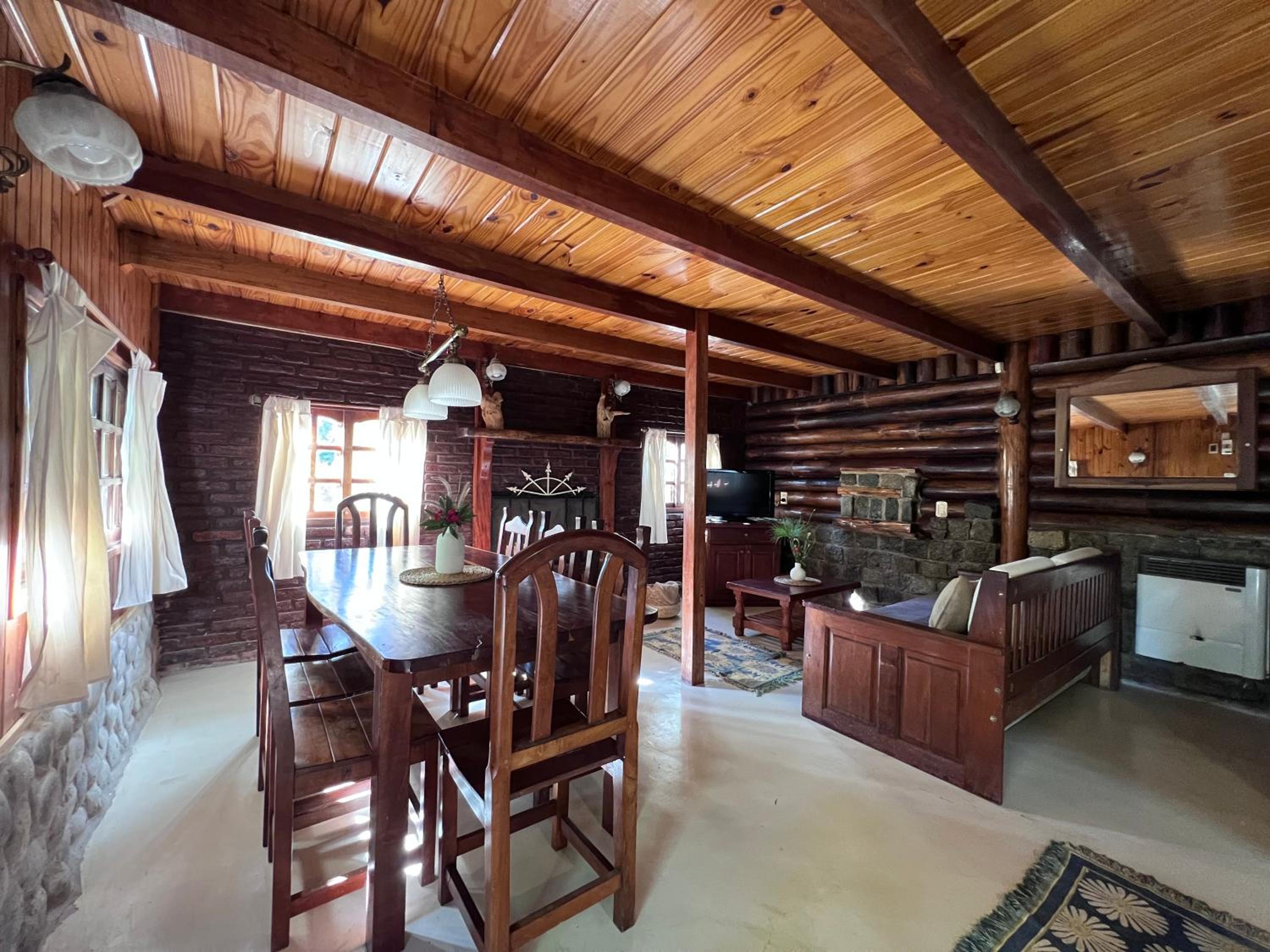 Los Plátanos cabañas & suites