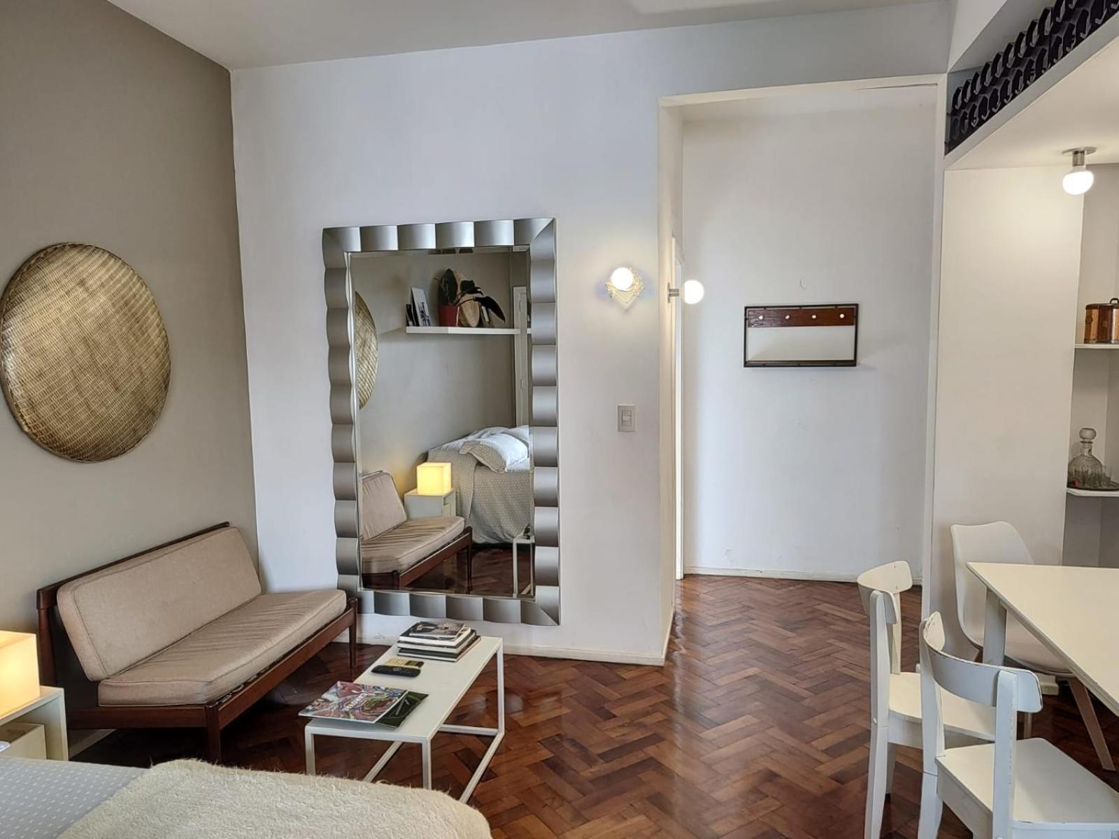 Monoambiente en Recoleta