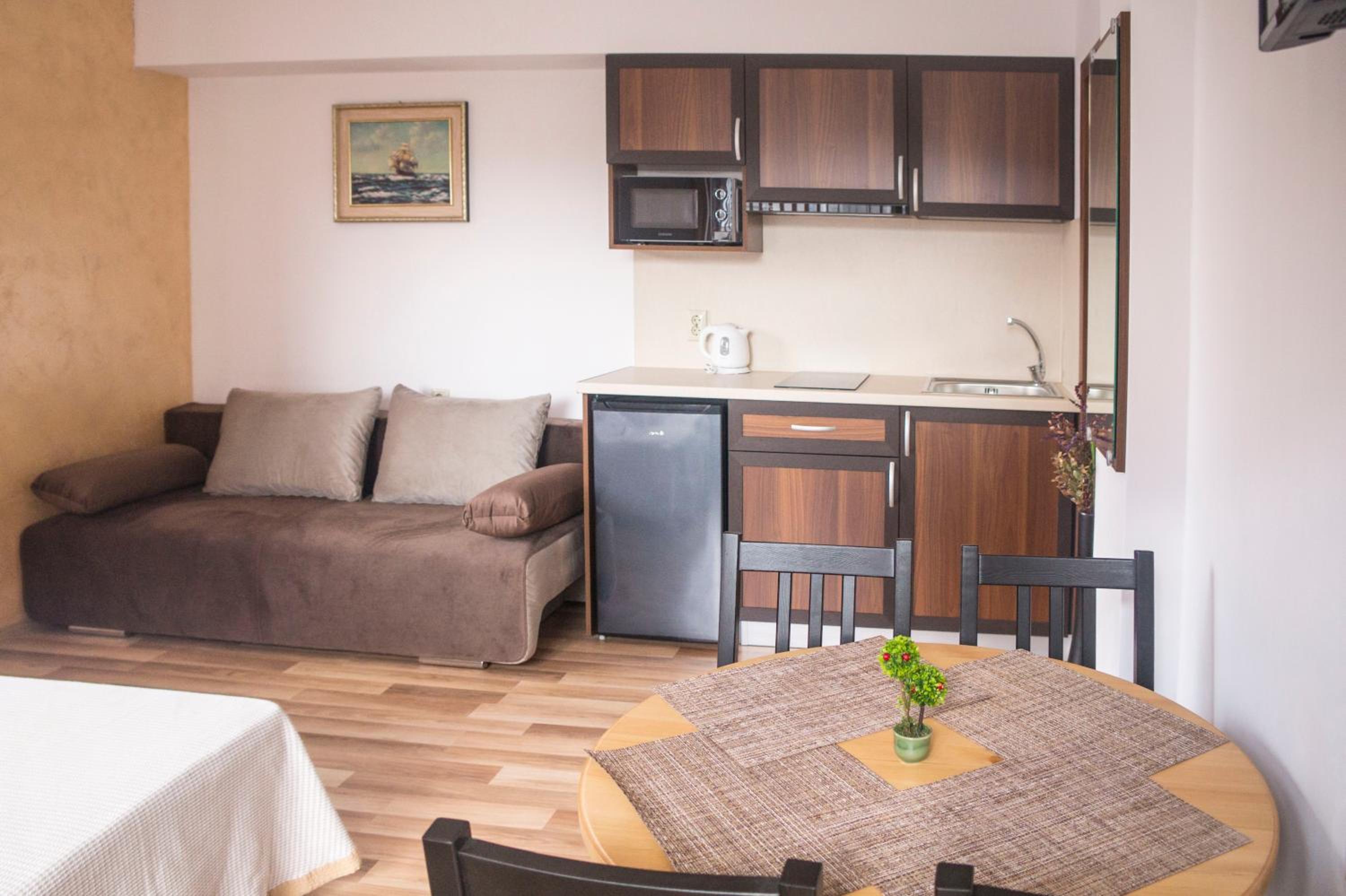 Chrystal Guest House