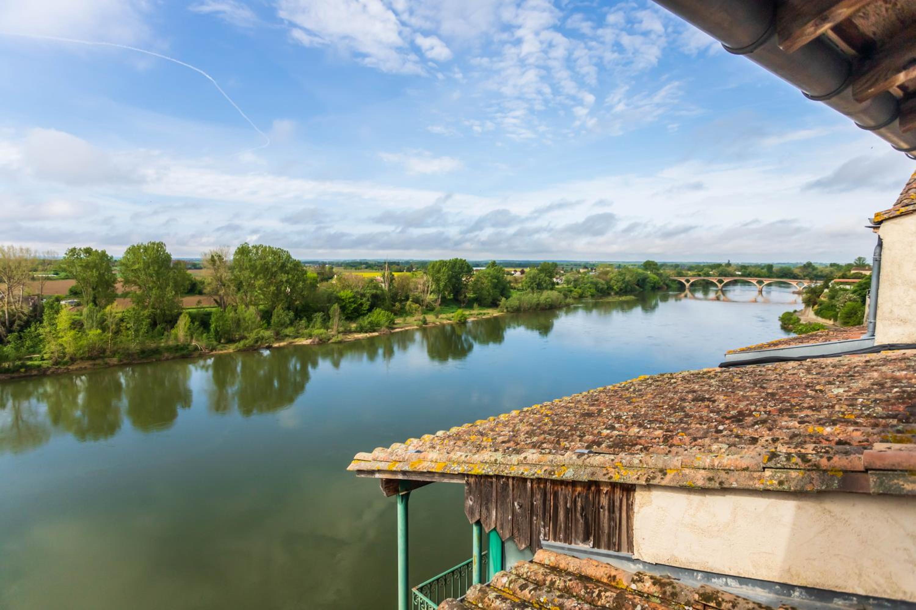 CÔTE GARONNE le BALCON DES DAMES -hôtel et restaurant- Tonneins Fauillet Marmande - panorama sur Garonne-climatisé- accueil vélo- soirée étape- chambre fam, photo 62