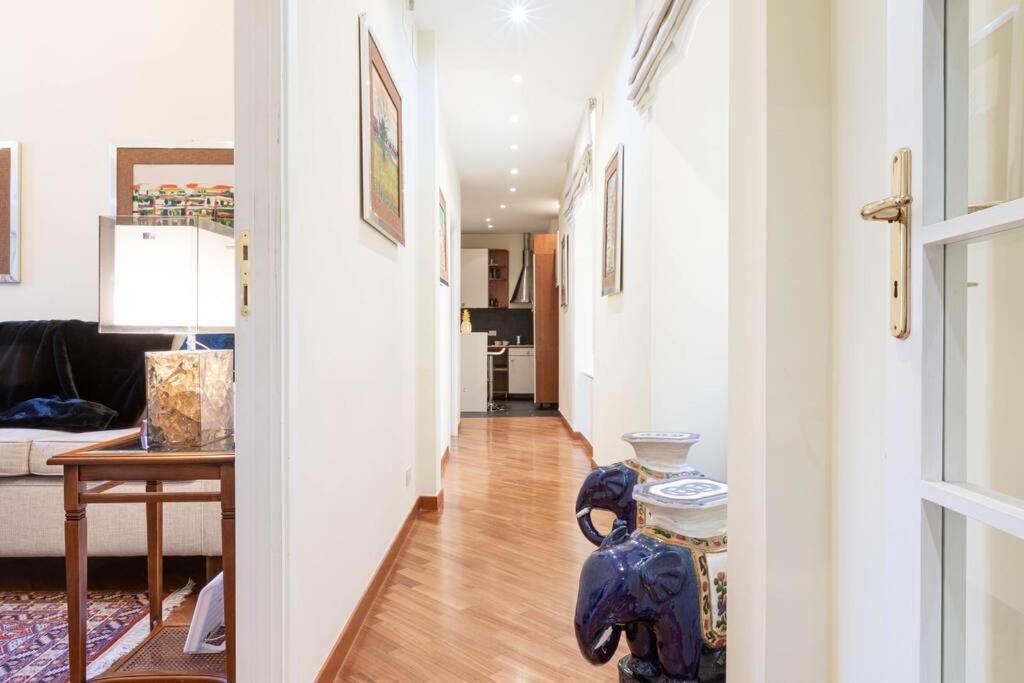 Spanish Steps Hills Apartment -TopCollection
