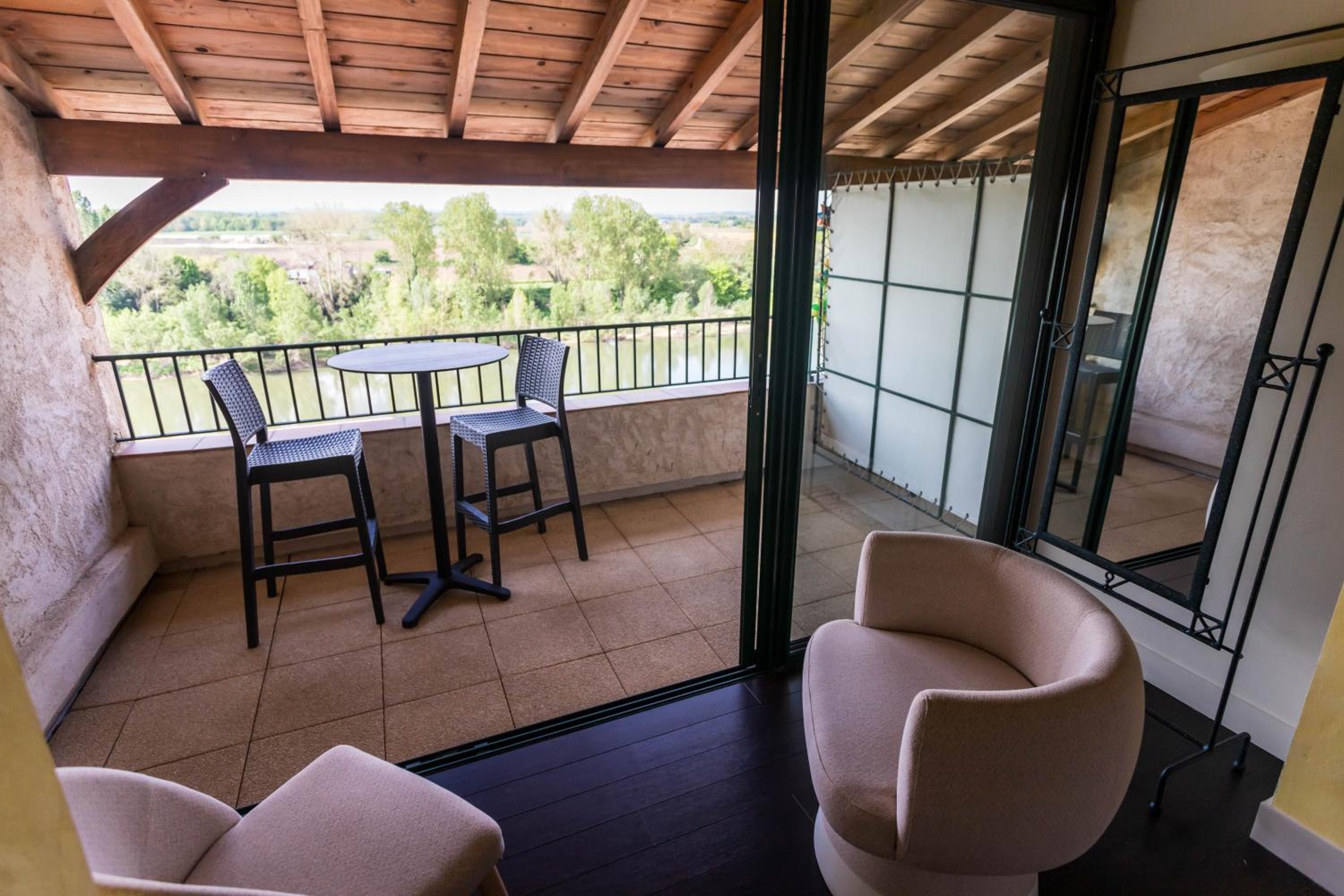 CÔTE GARONNE le BALCON DES DAMES -hôtel et restaurant- Tonneins Fauillet Marmande - panorama sur Garonne-climatisé- accueil vélo- soirée étape- chambre fam, photo 65