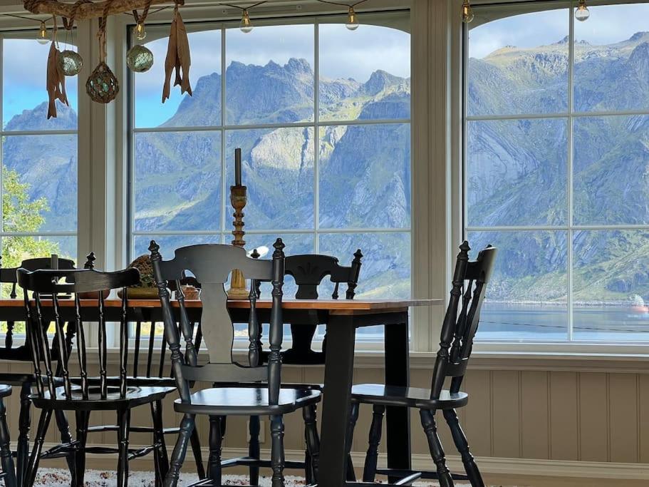 Sundet Lofoten Holiday House view 3