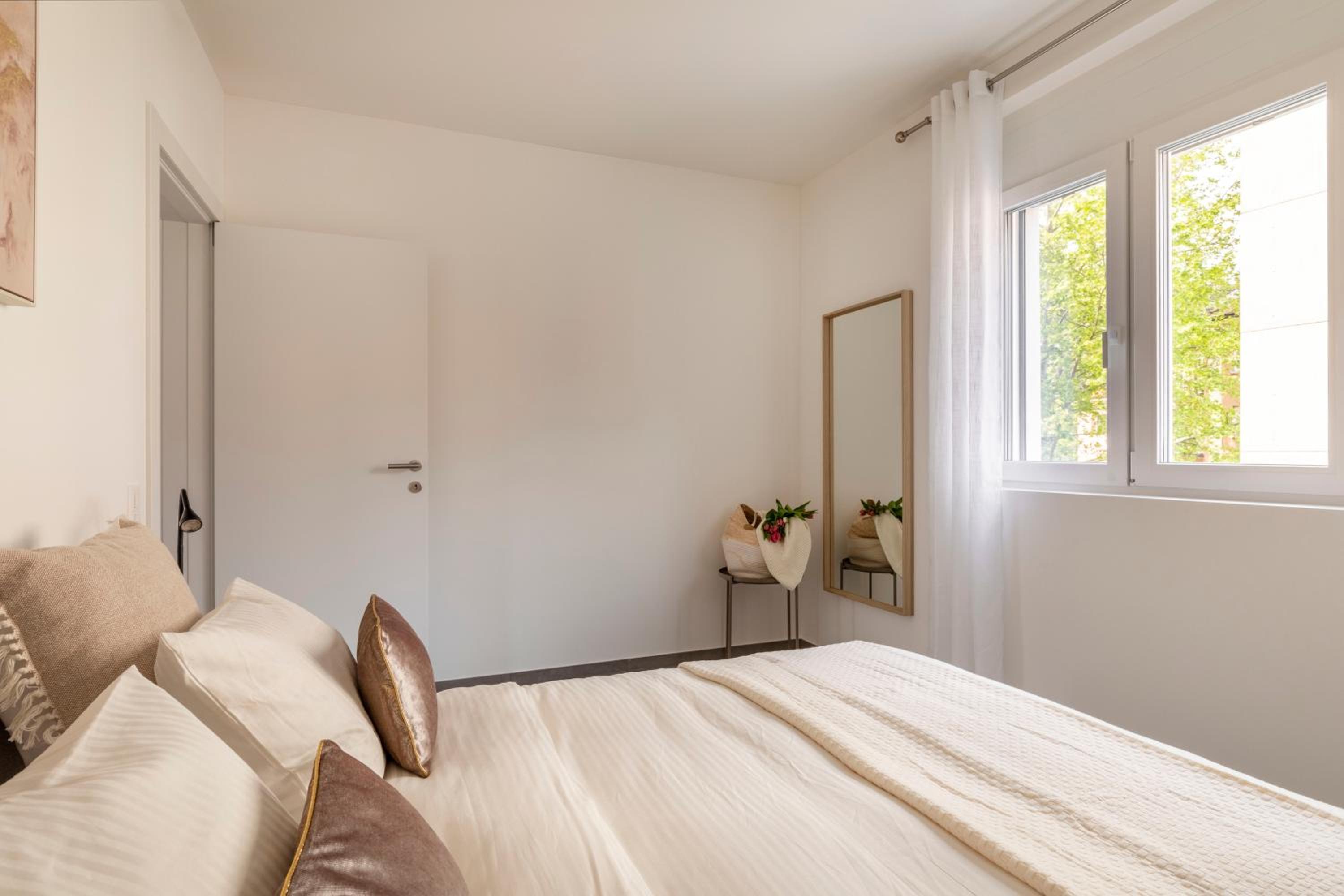 Lugano Superior Suites - Free Parking