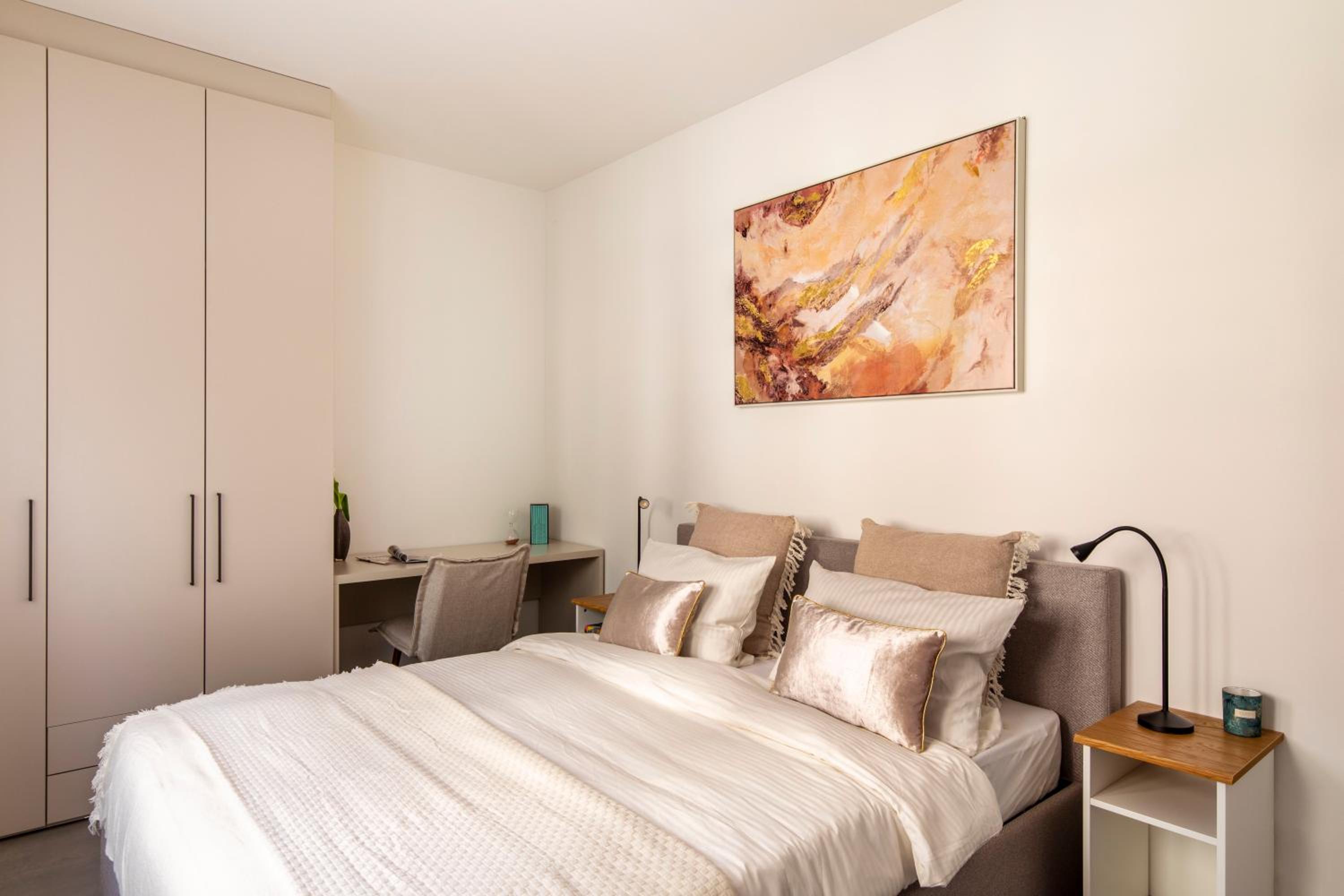 Lugano Superior Suites - Free Parking