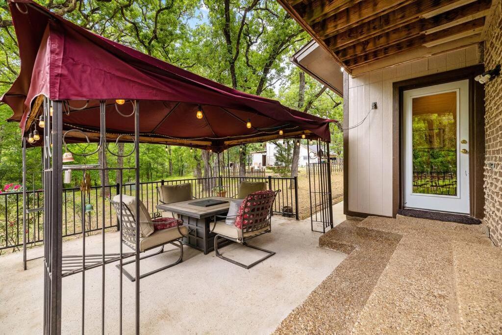 Woodlands Vacation Home in Little Elm/ Frisco TX view 5