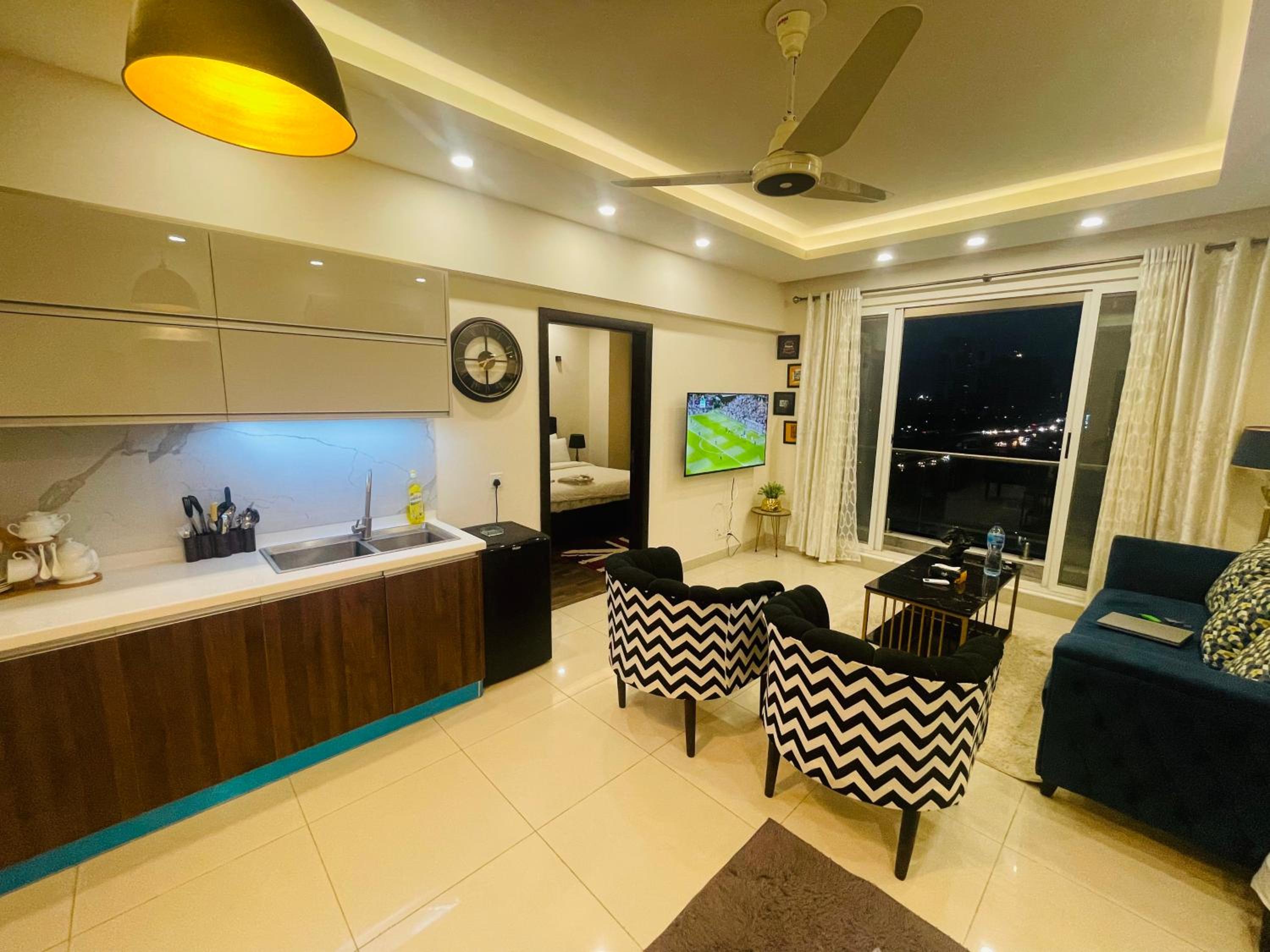Luxurious 1BHK In Elysium Opposite Centaurus view 4