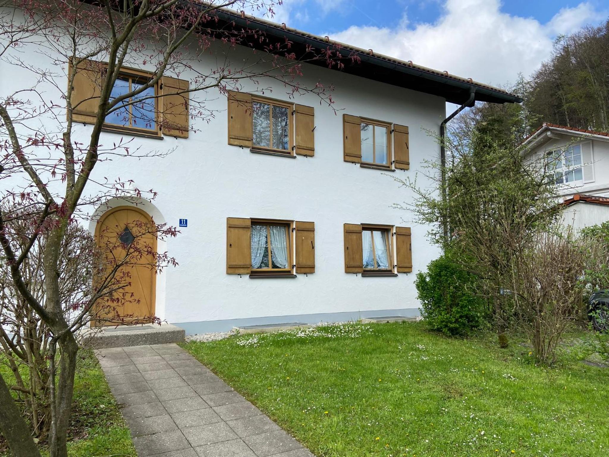 Modern eingerichtete Wohnung mit 2 Schlafzimmern