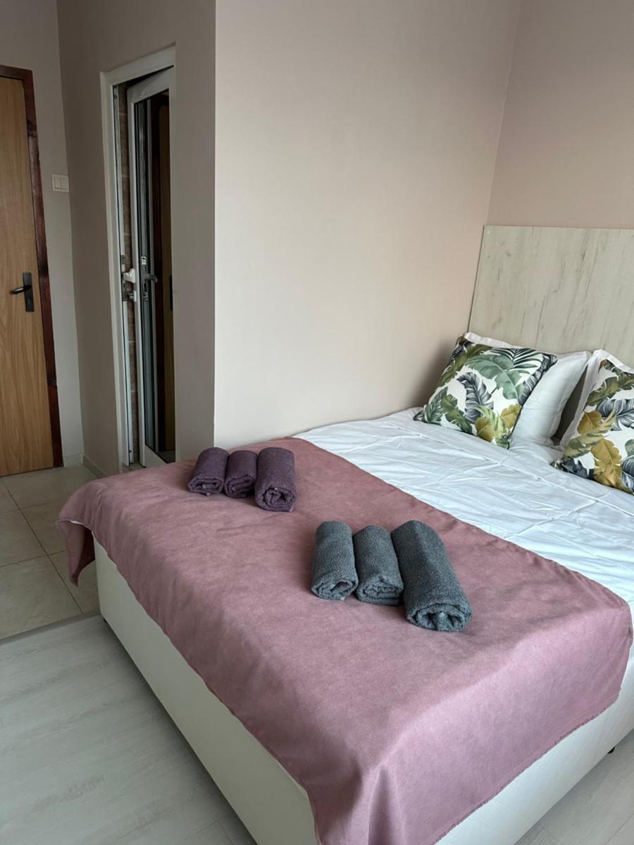 Guest House 