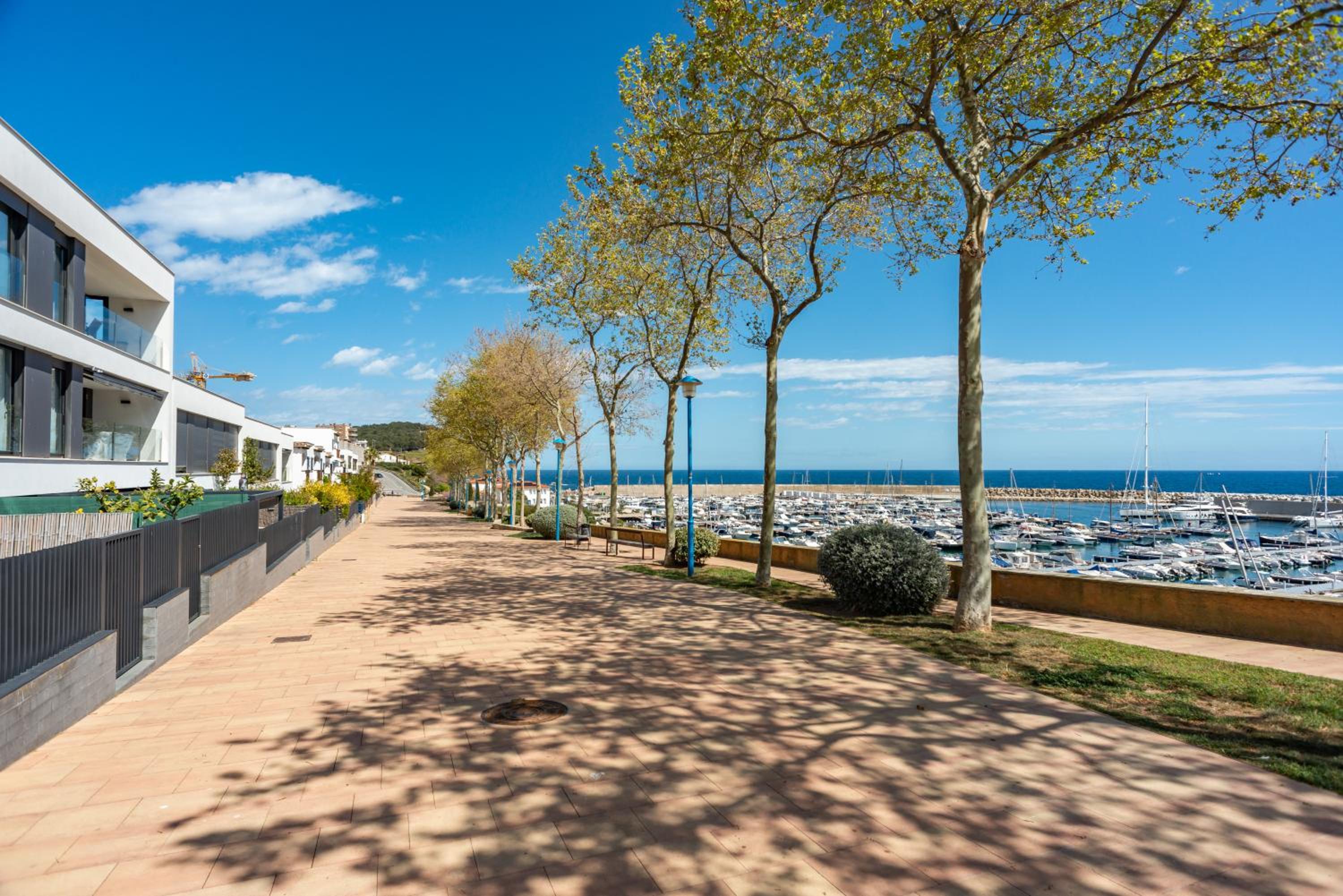 Gran piso en Puerto deportivo Marina Palamós IDEAL FAMILIAS