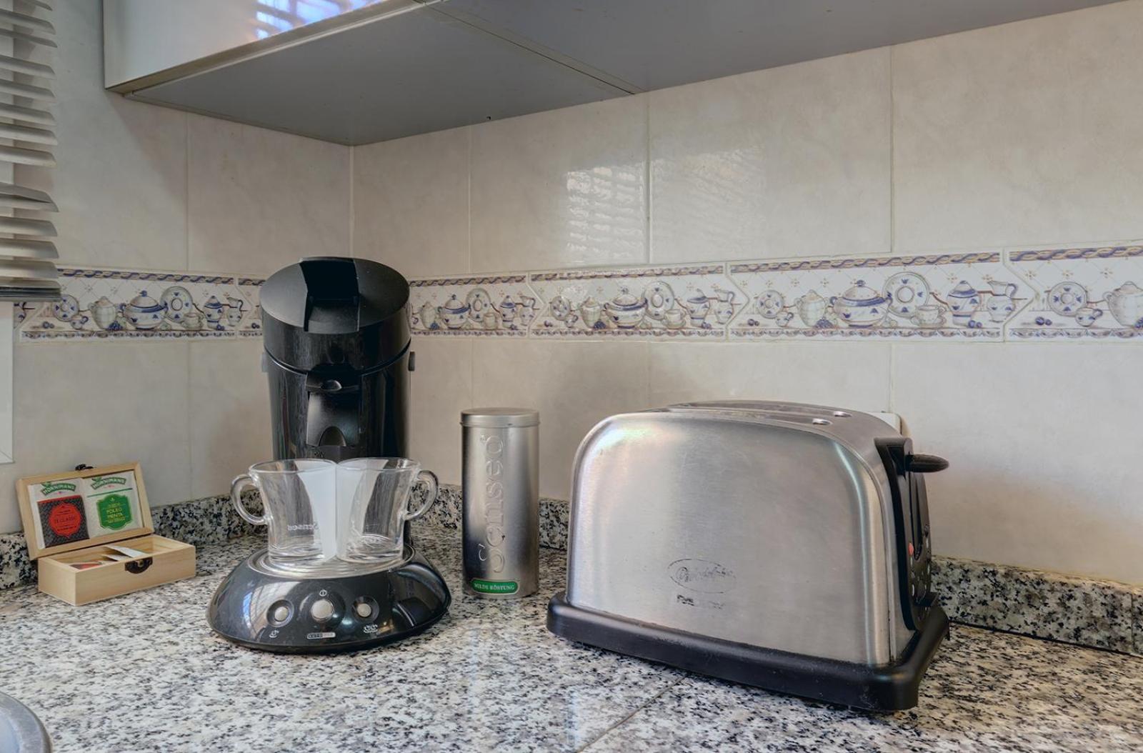 Top Floor Fuengirola Park Apartment with Parking