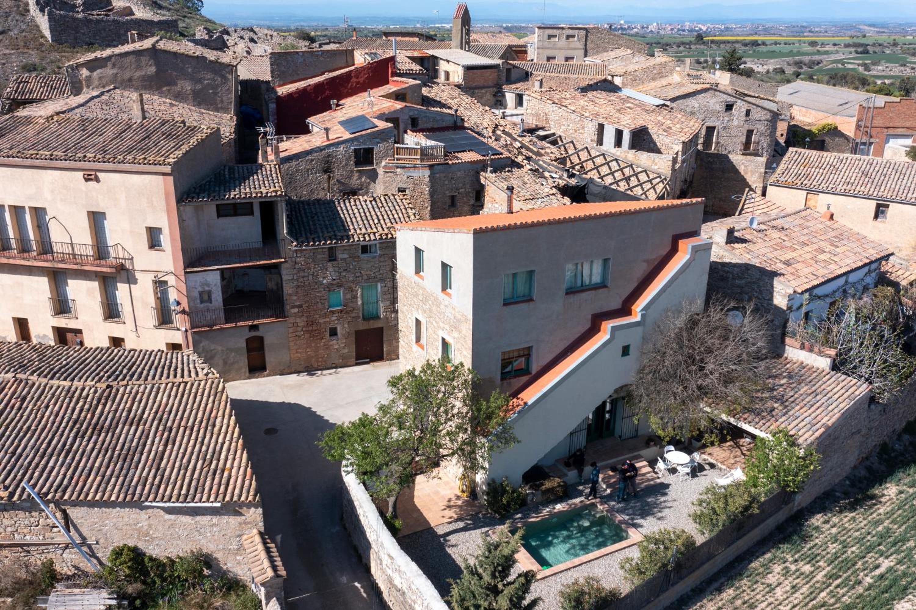 Casa Les Germanes