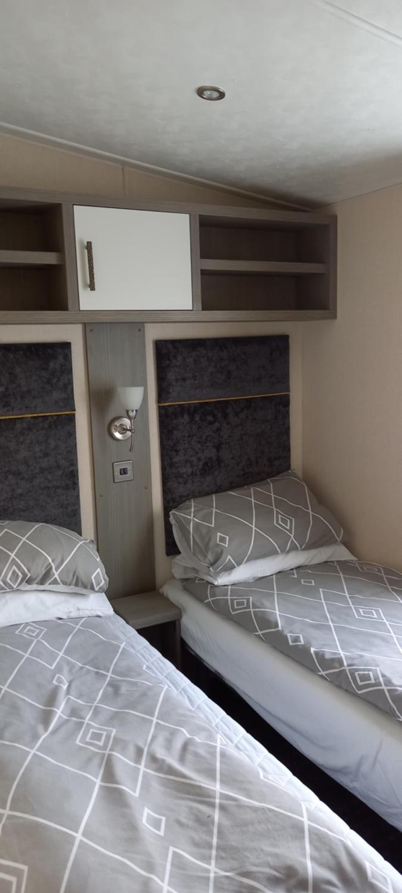 Withernsea luxury caravan hire