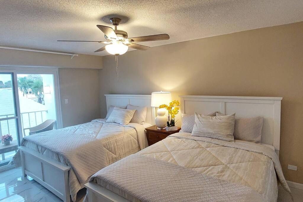 Nassau Harbour Cozy 2 bedroom Condo