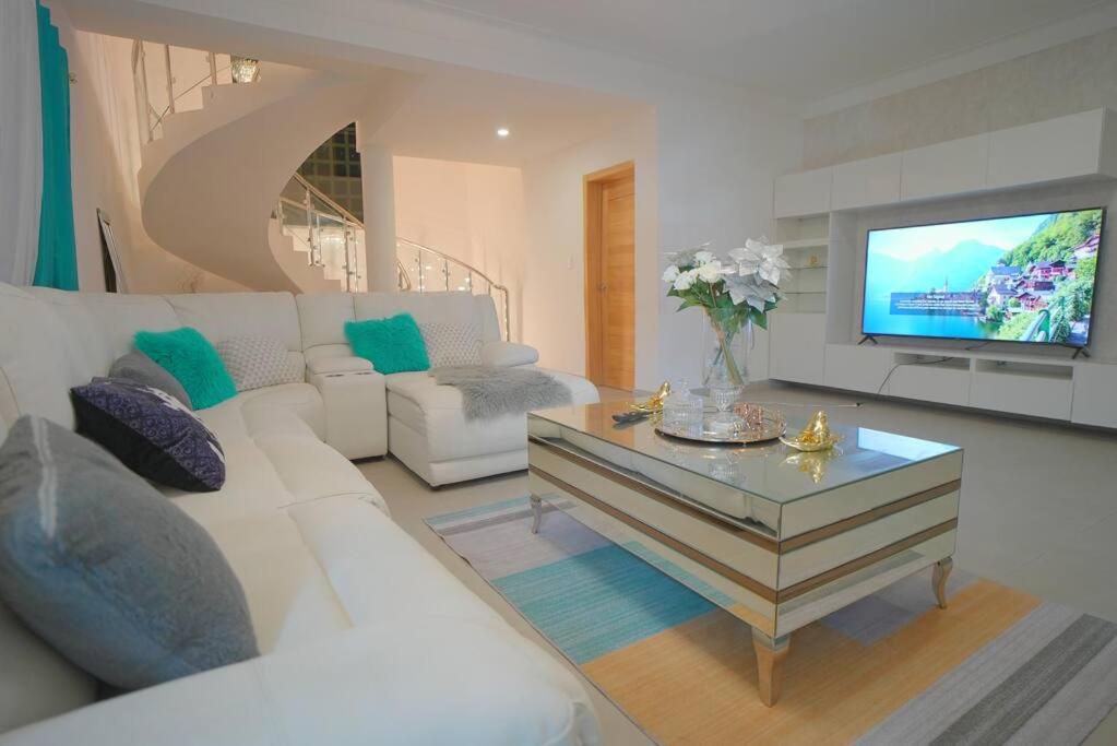 Luxury, Classy Private House In Santo Domingo