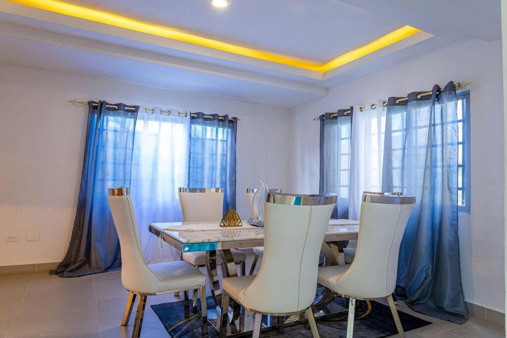 Luxury, Classy Private House In Santo Domingo
