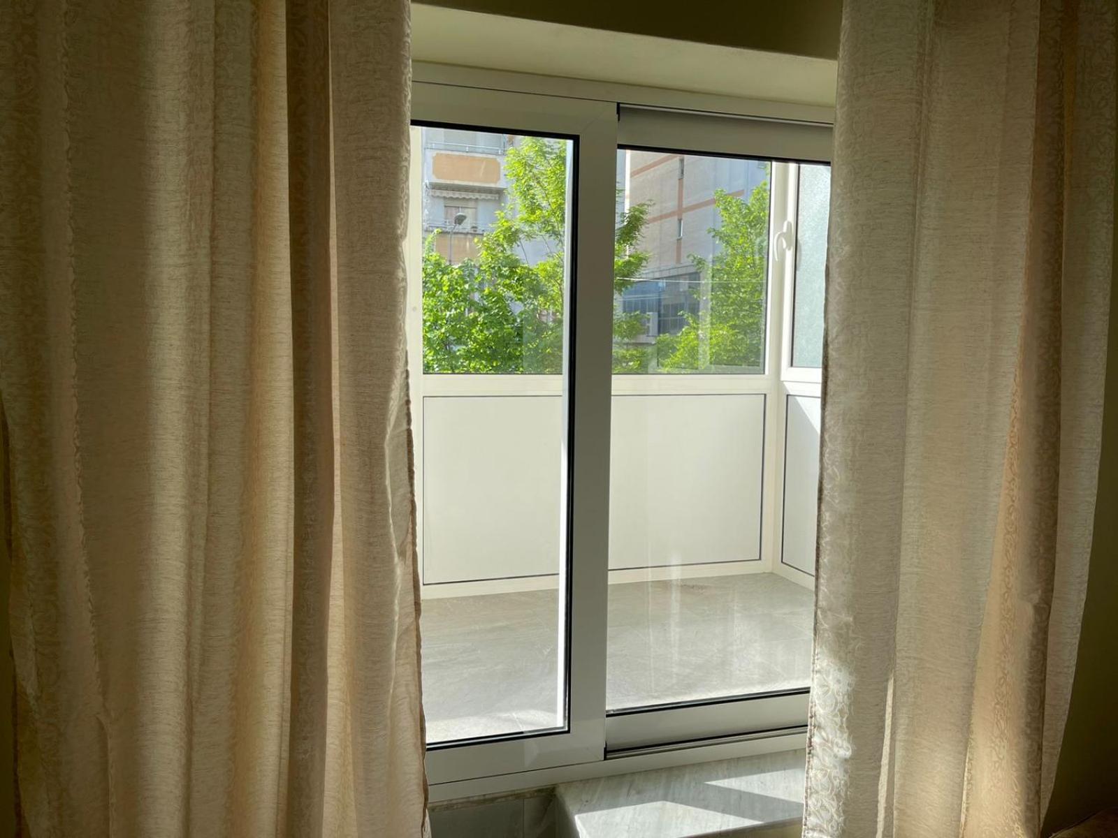 Downtown Deluxe Apartment photo 3