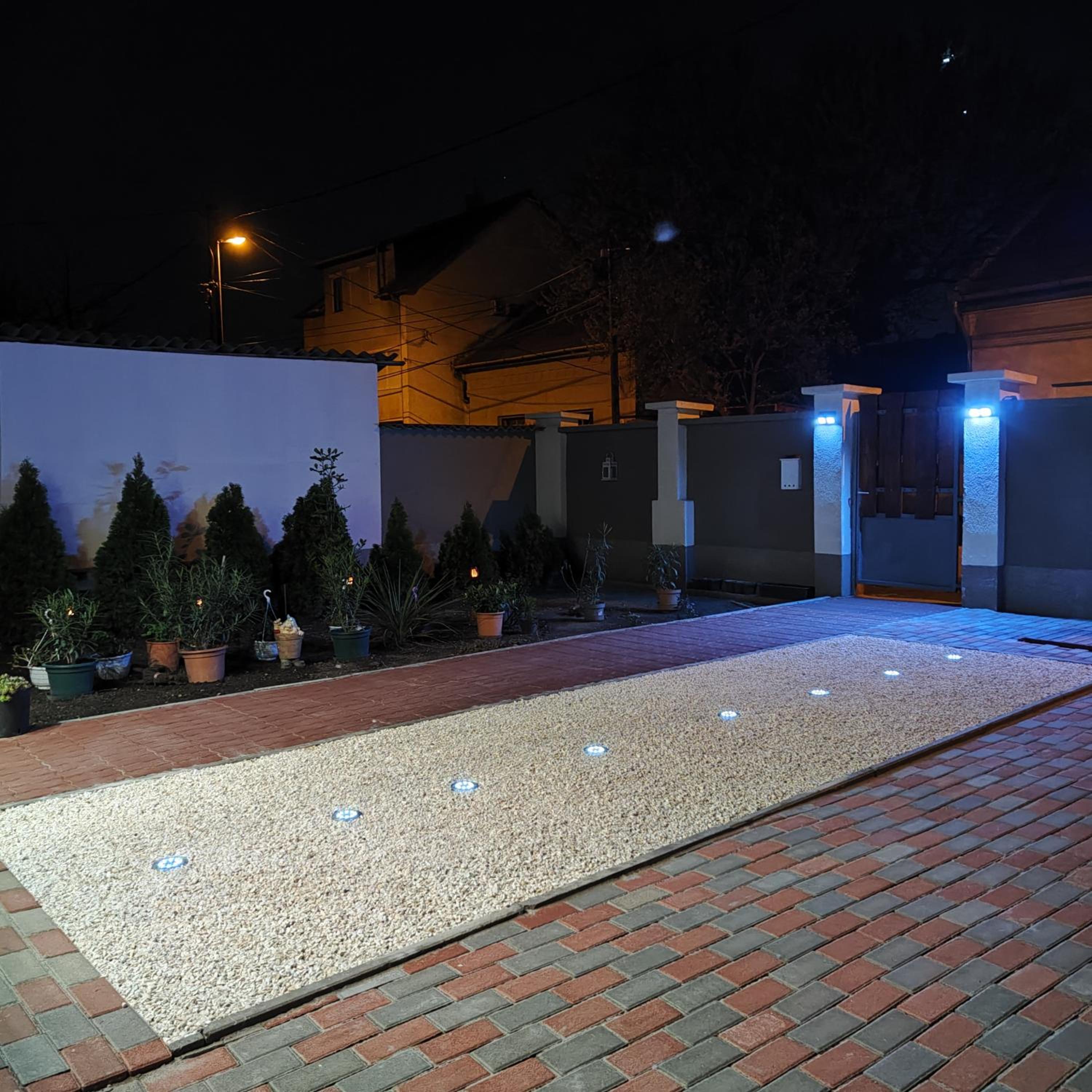 Photo 10