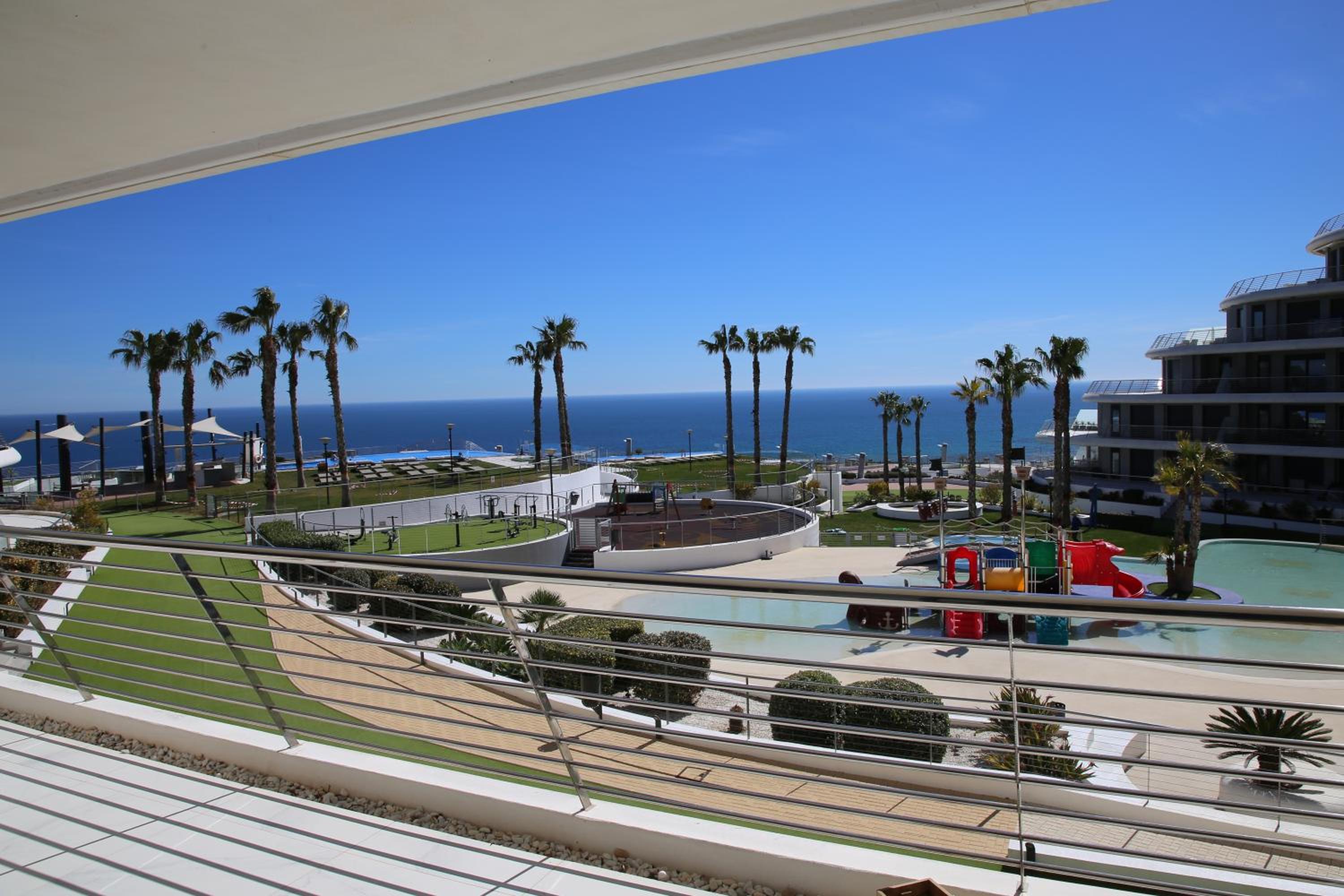 Luxury Apartment Infinity View