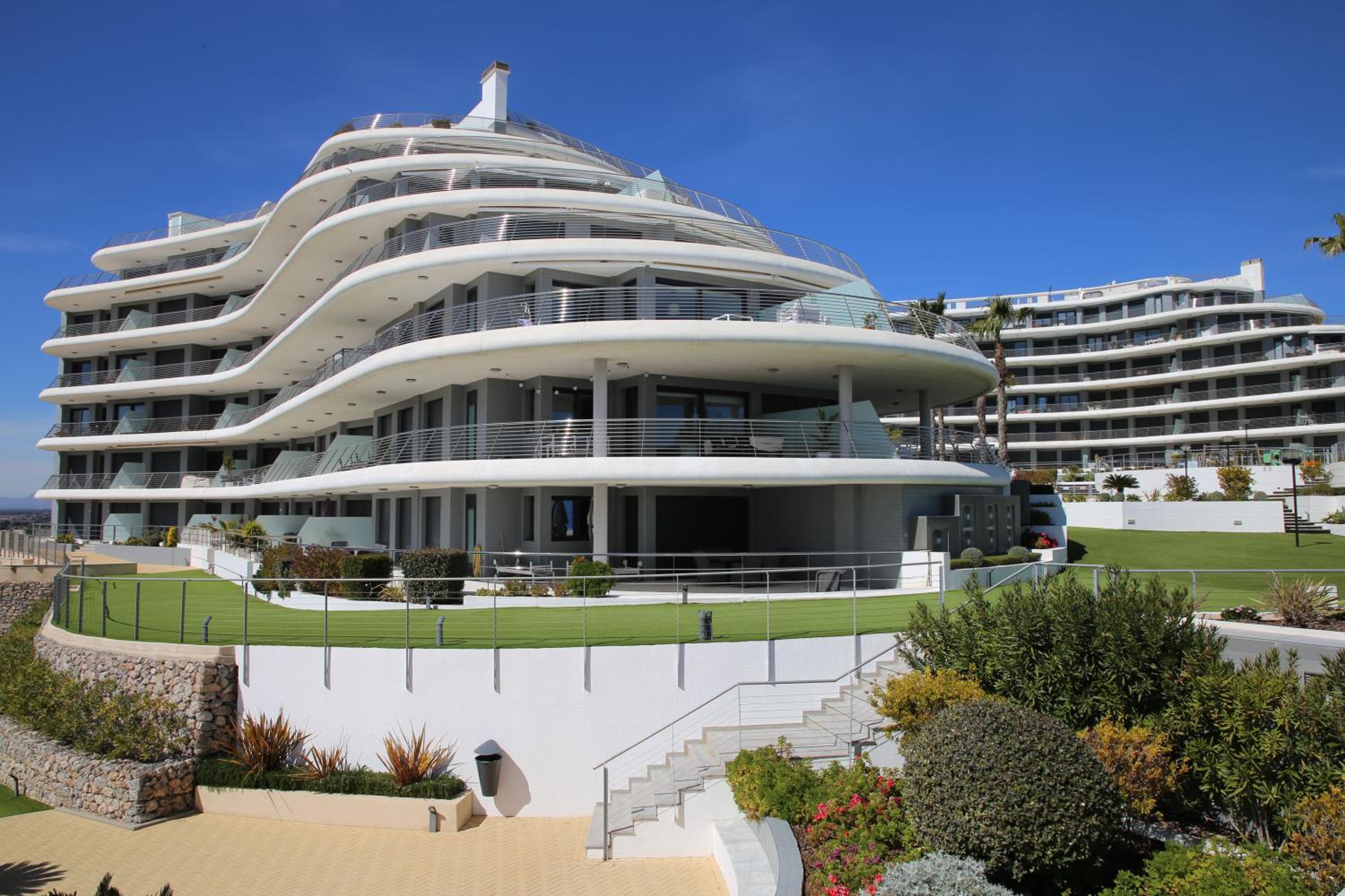 Luxury Apartment Infinity View