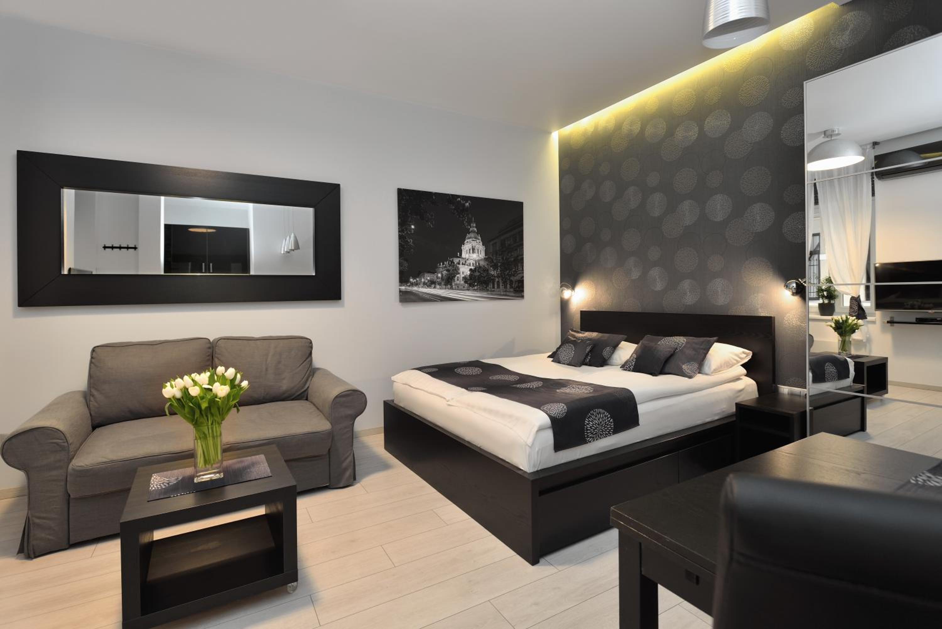 Urban Spirit Apartment view 4