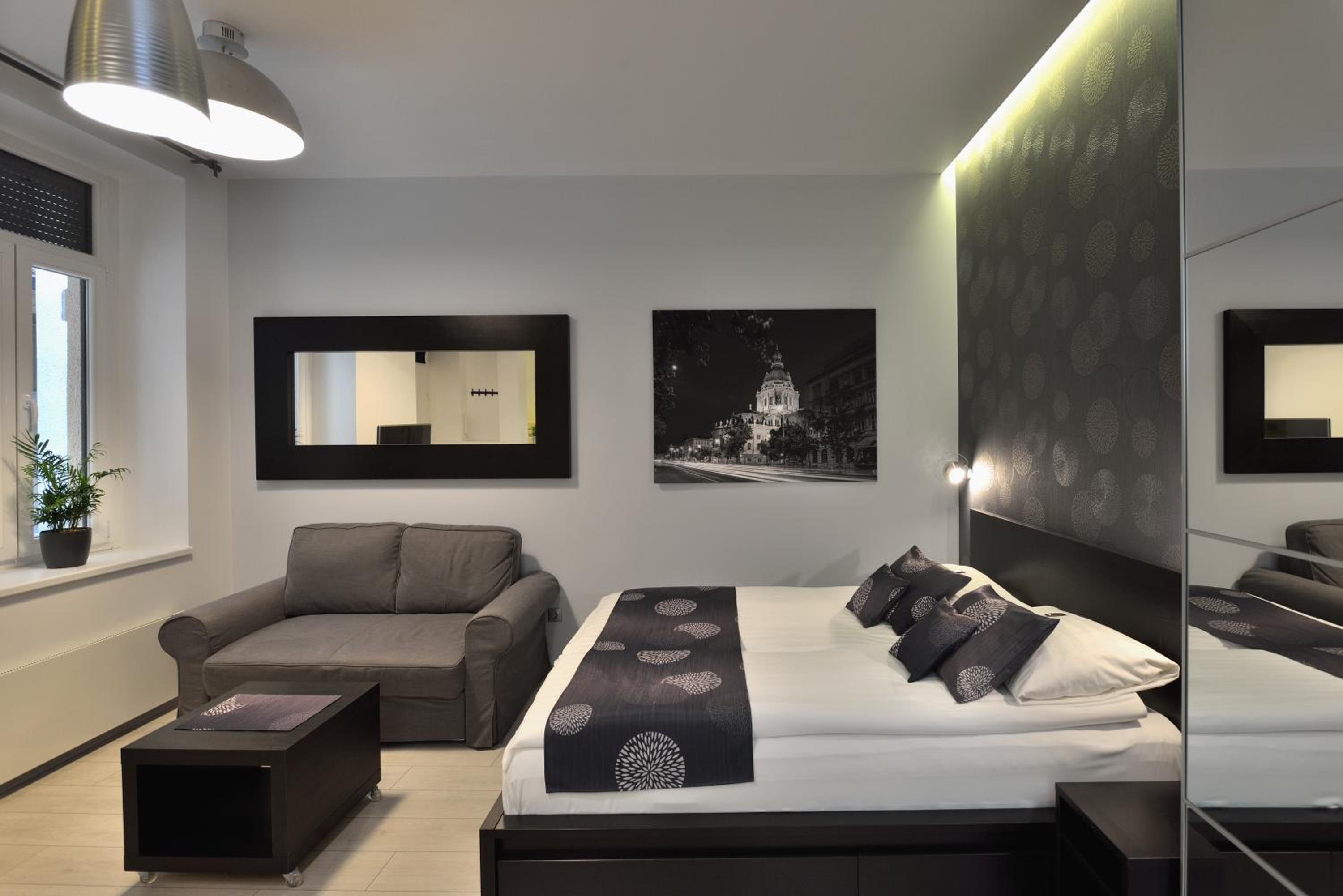 Urban Spirit Apartment view 3