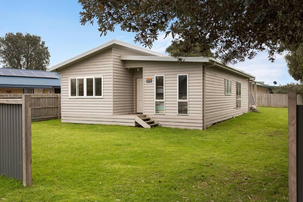 Beachside Bliss Cape Wooli