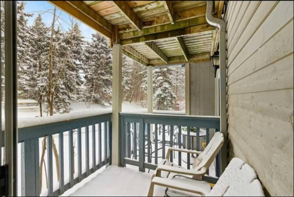 Mountainside Studio Bliss Pool, Hot Tubs, At the Mountain