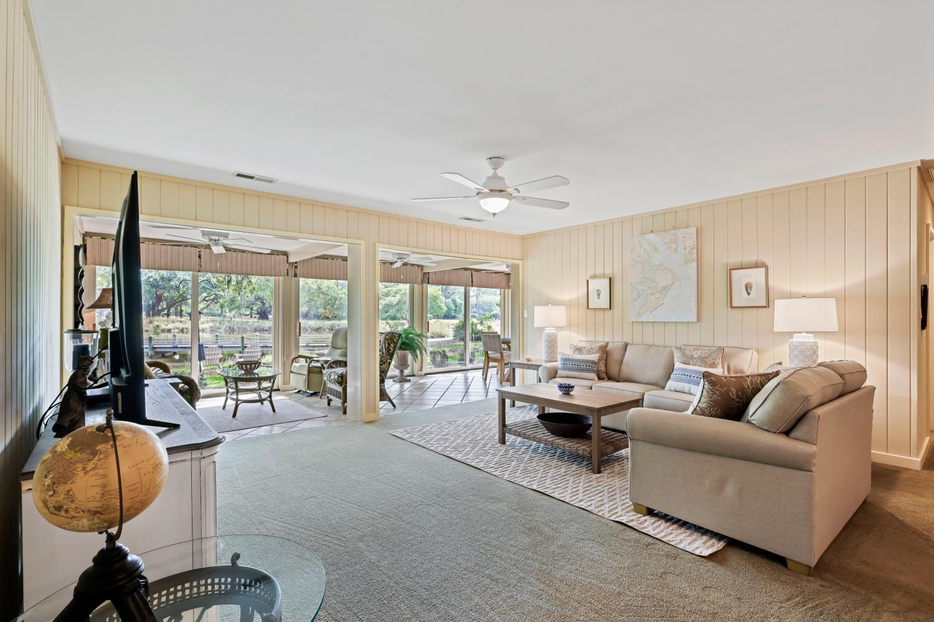 Wonderful vacation condo near the beach shops and restaurants view 3