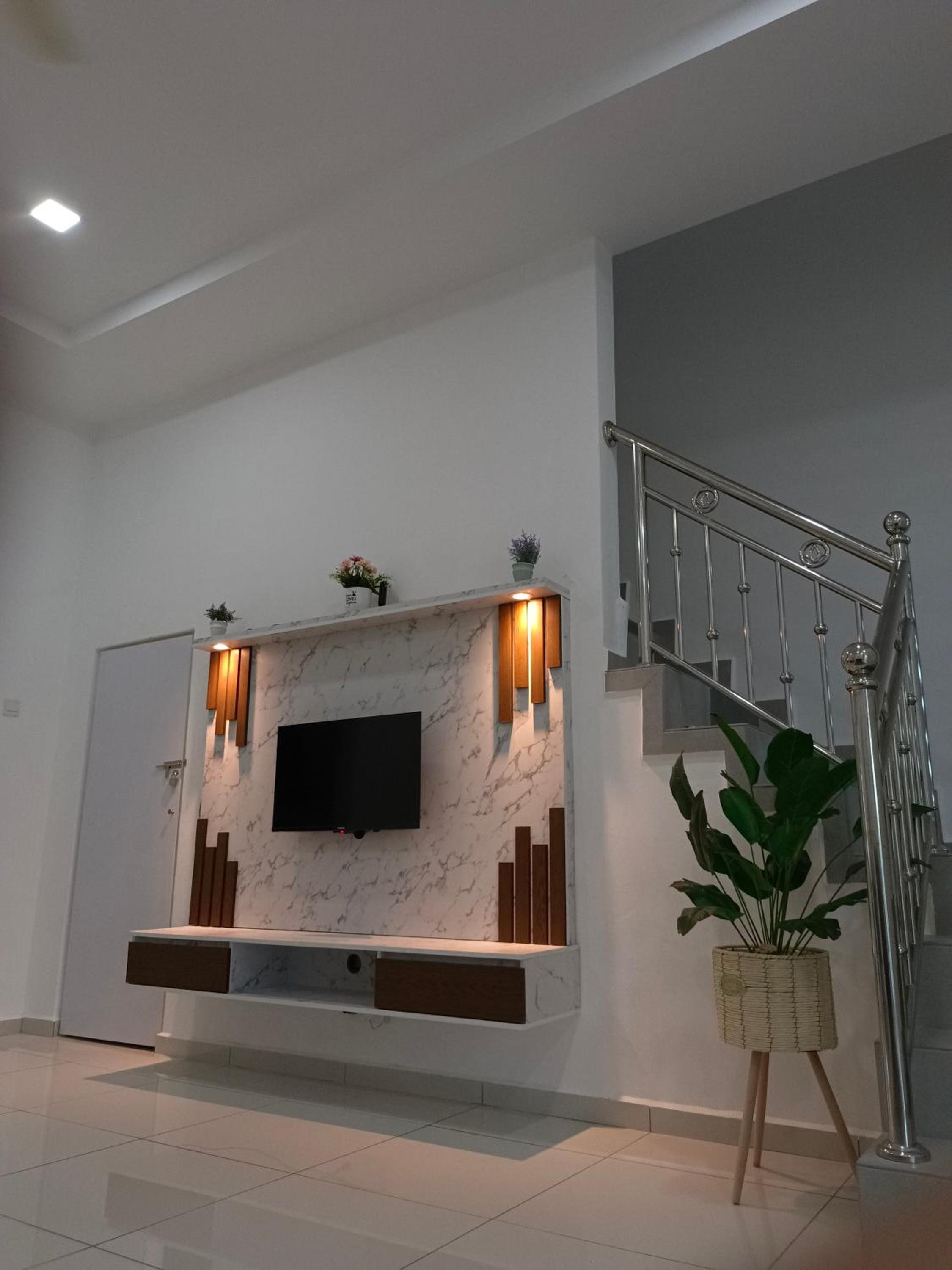 TGG Homestay with Netflix photo 7