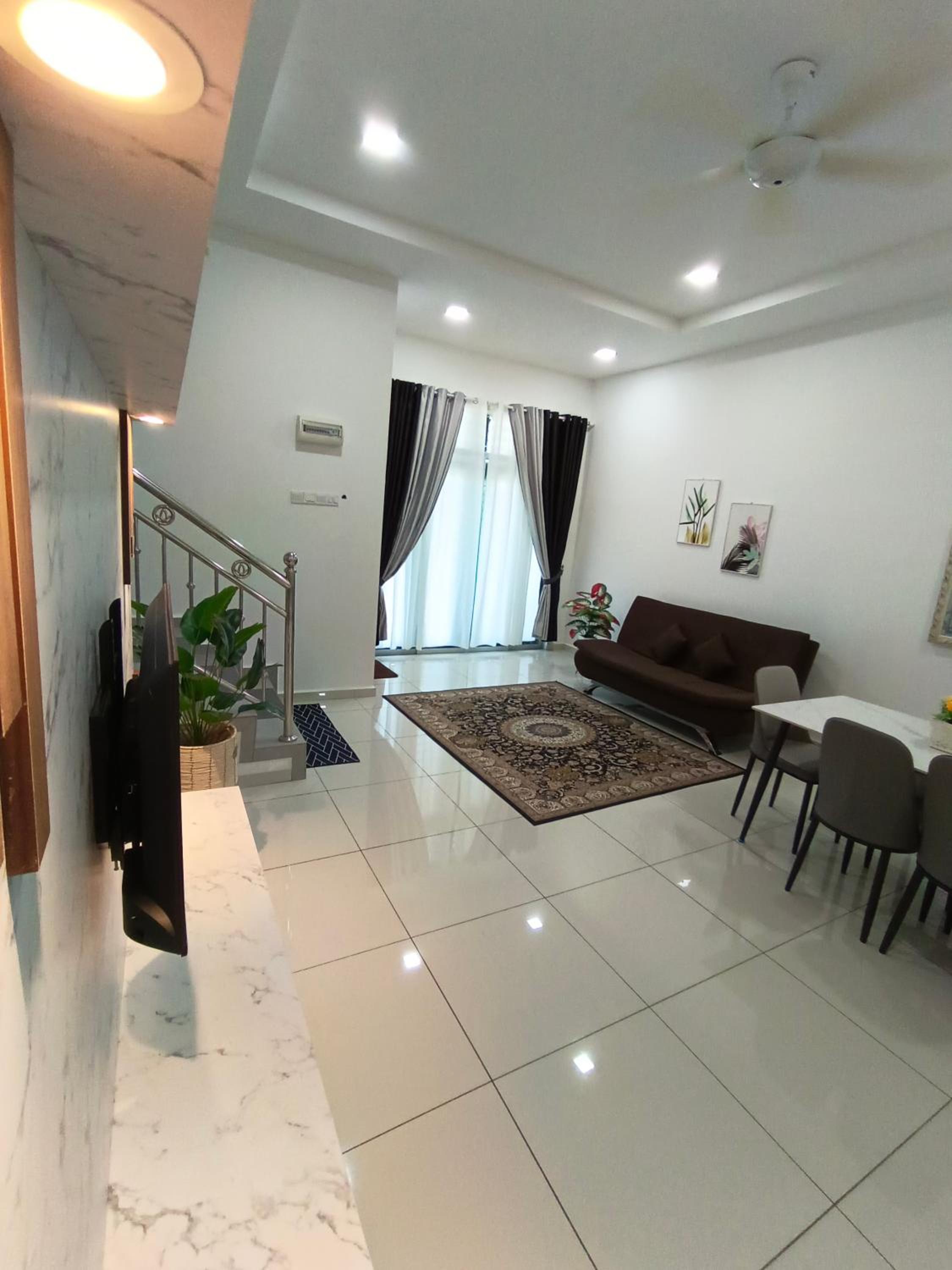 TGG Homestay with Netflix photo 5