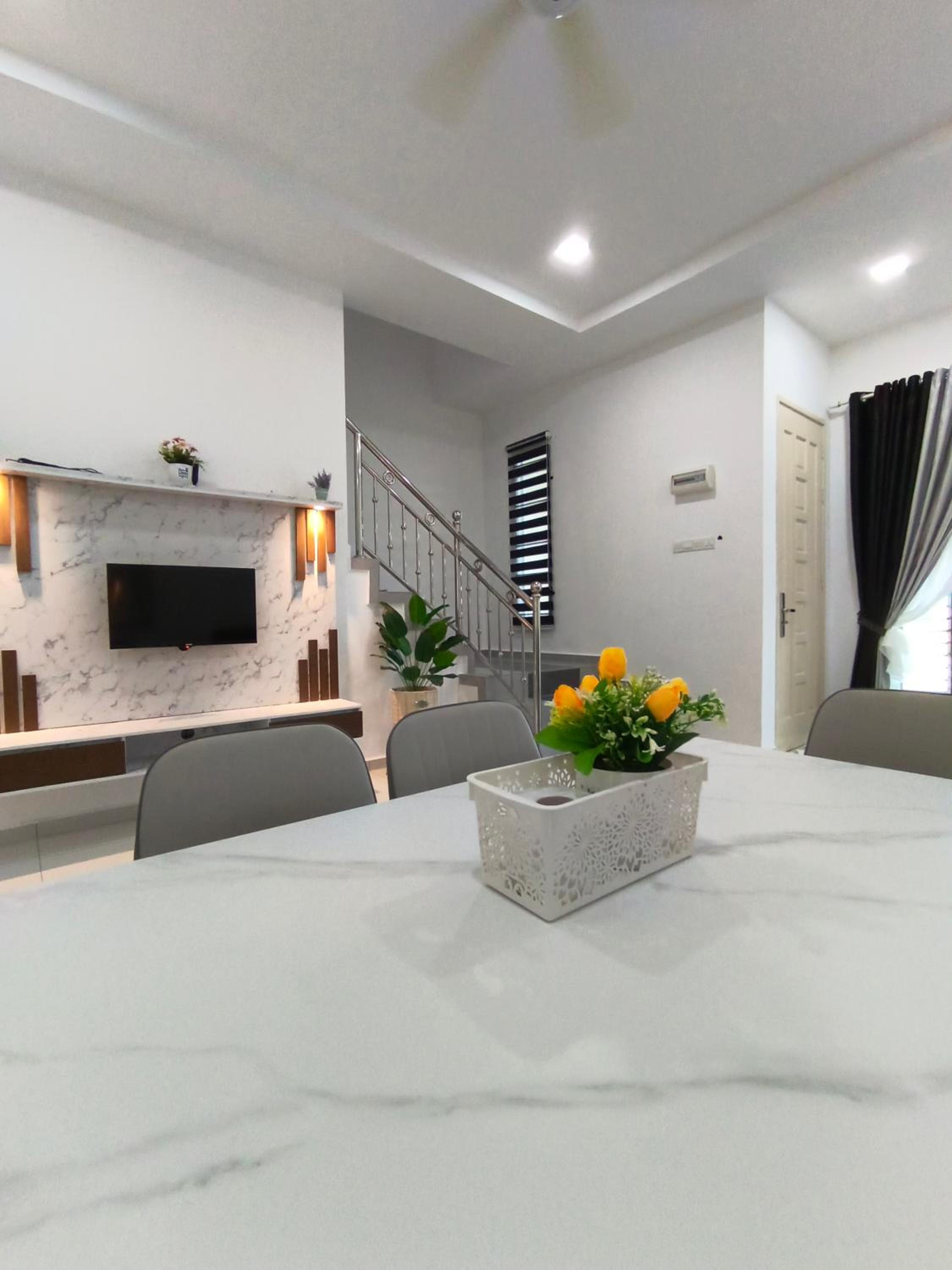 TGG Homestay with Netflix photo 8