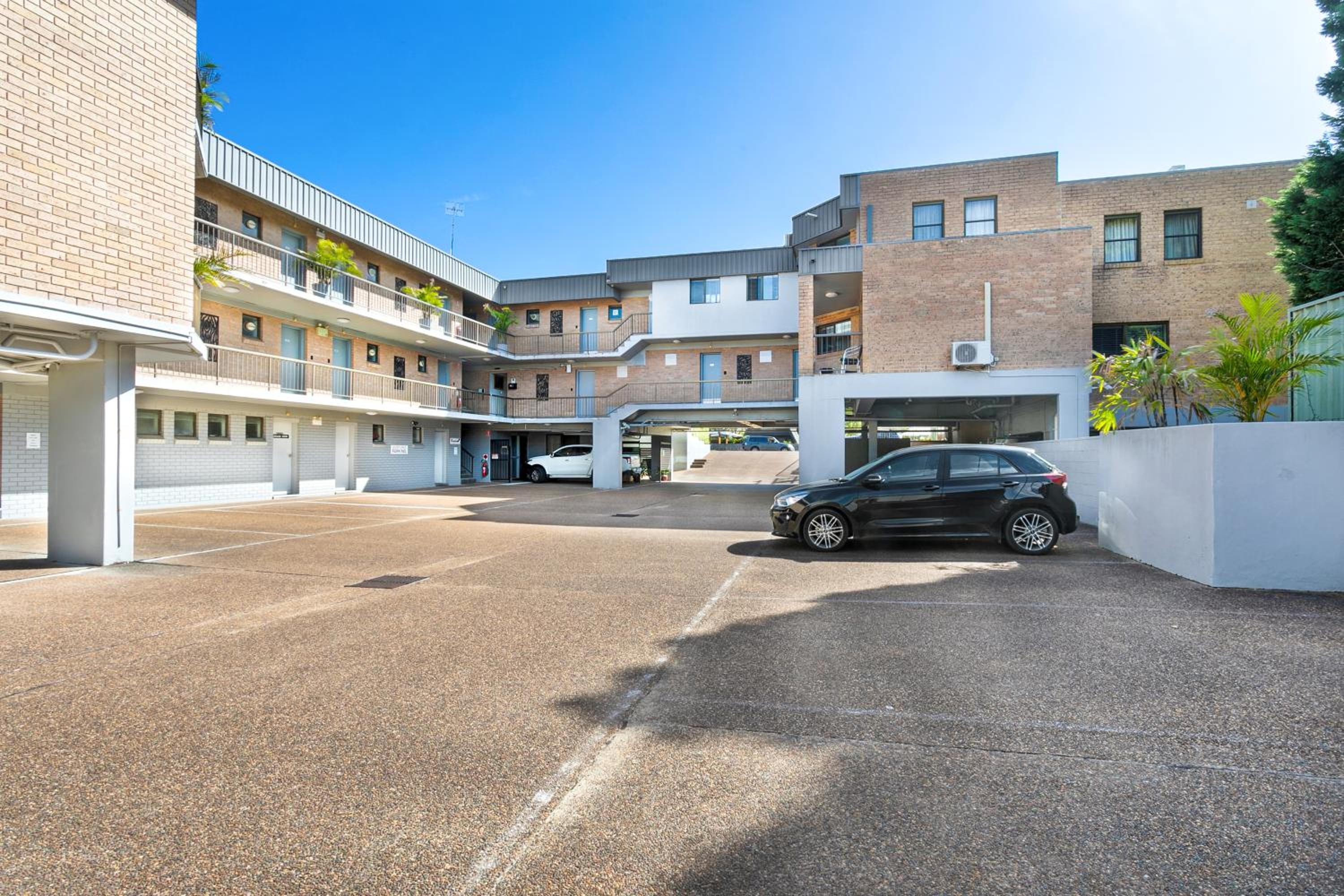Peninsula Nelson Bay Motel and Serviced Apartments
