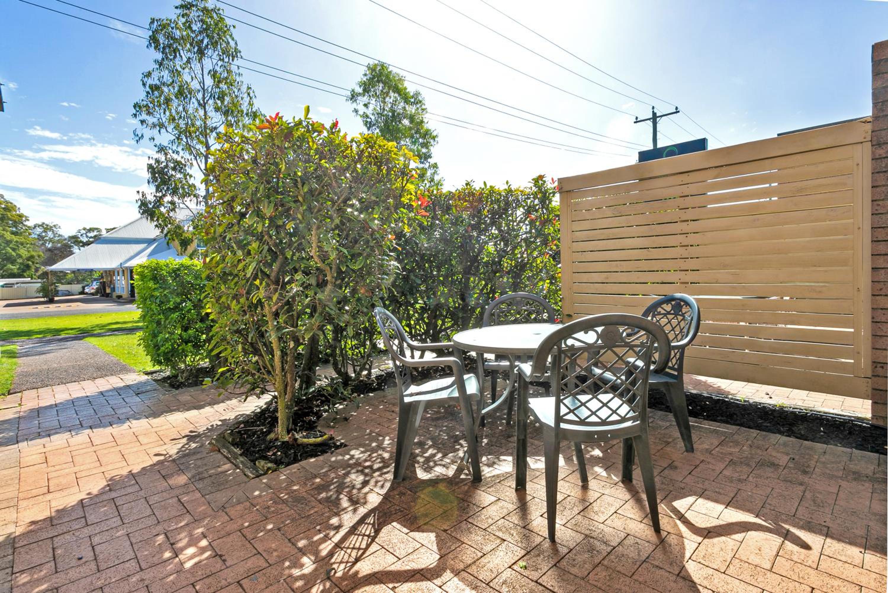 Peninsula Nelson Bay Motel and Serviced Apartments