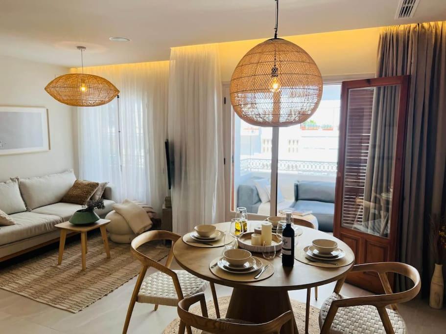 Stunning Apartment with Sea views at Calle Carabeo, Nerja