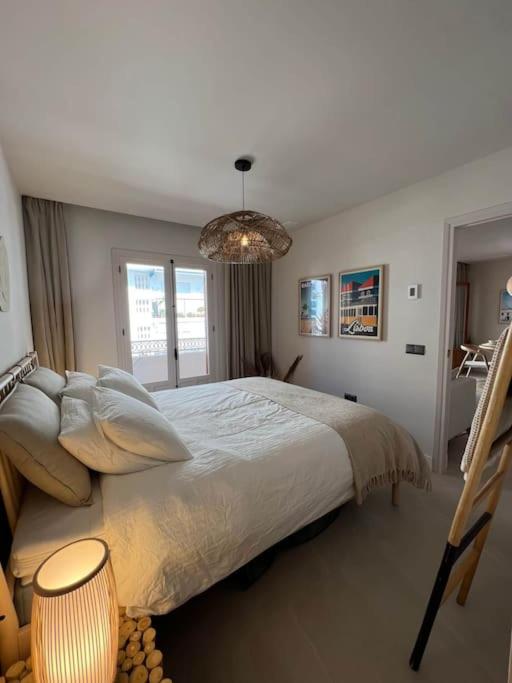 Stunning Apartment with Sea views at Calle Carabeo, Nerja