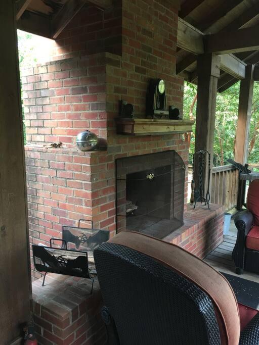 Oxford Chalet Getaway with Lake/Beach Access - Property Image 29