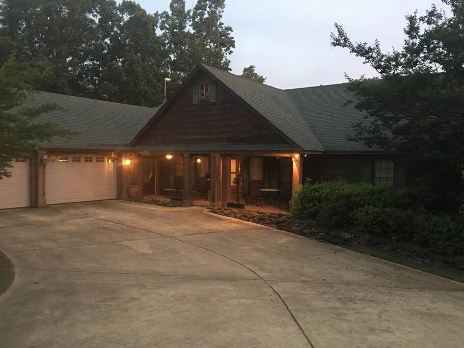 Oxford Chalet Getaway with Lake/Beach Access - Property Image 4