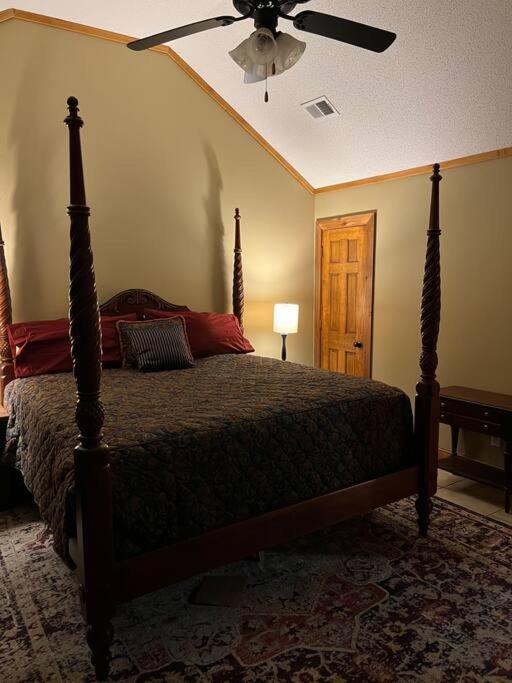 Oxford Chalet Getaway with Lake/Beach Access - Property Image 8