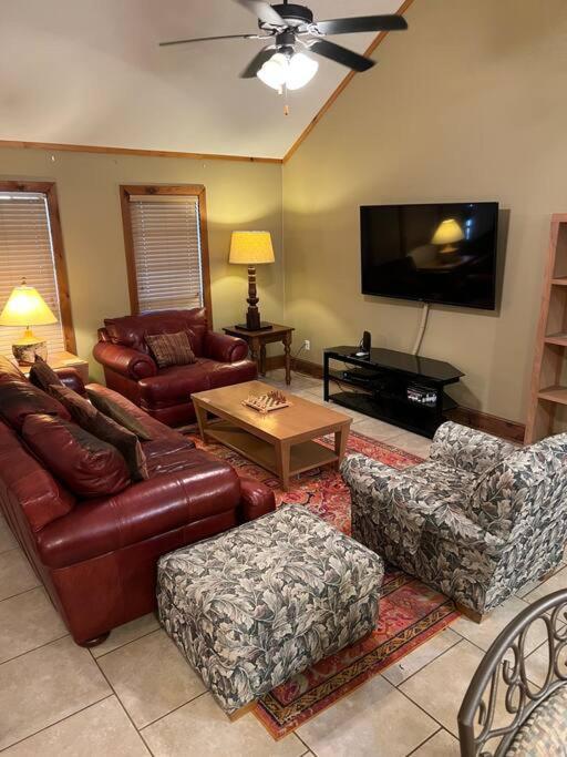 Oxford Chalet Getaway with Lake/Beach Access - Property Image 10