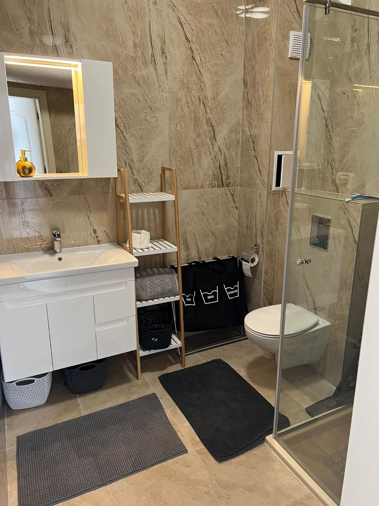 Luxury Penthouse Apartments at Valencia Gardens