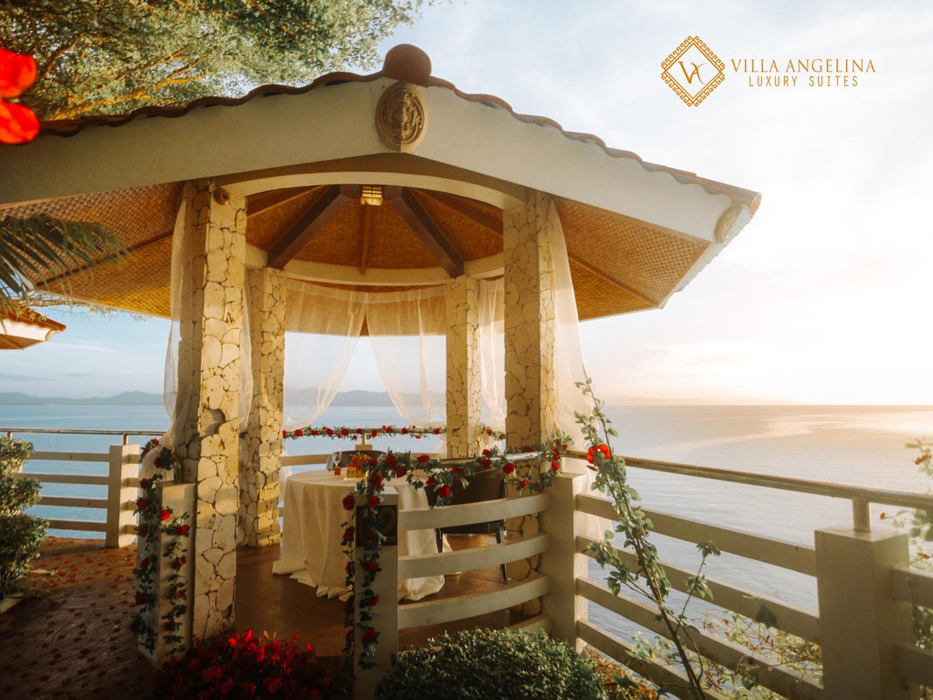 Villa Angelina Luxury Suites view 5
