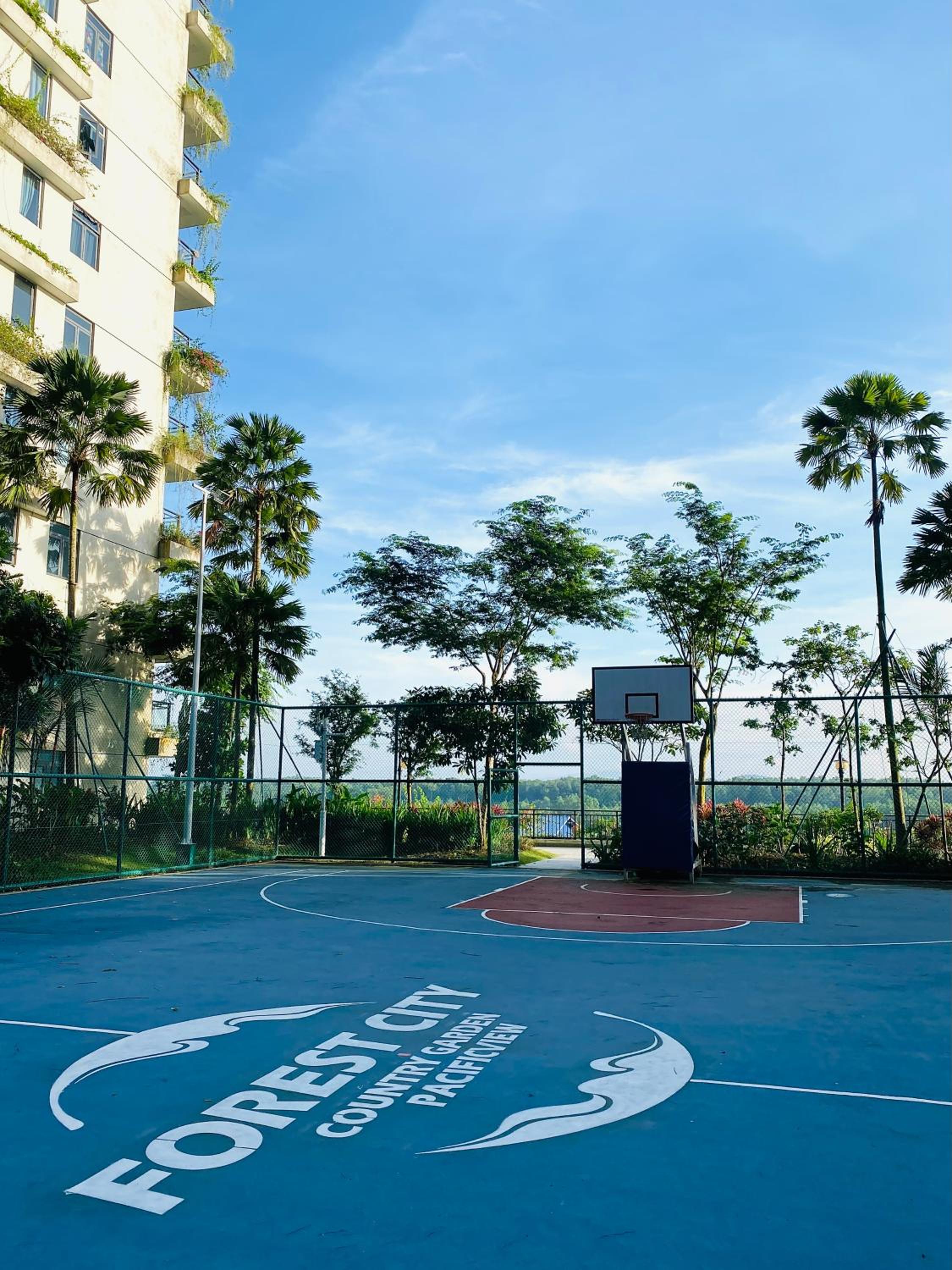 SeaView 2-bedroom Fully Furnished Apartment Forest City #freeWIFI