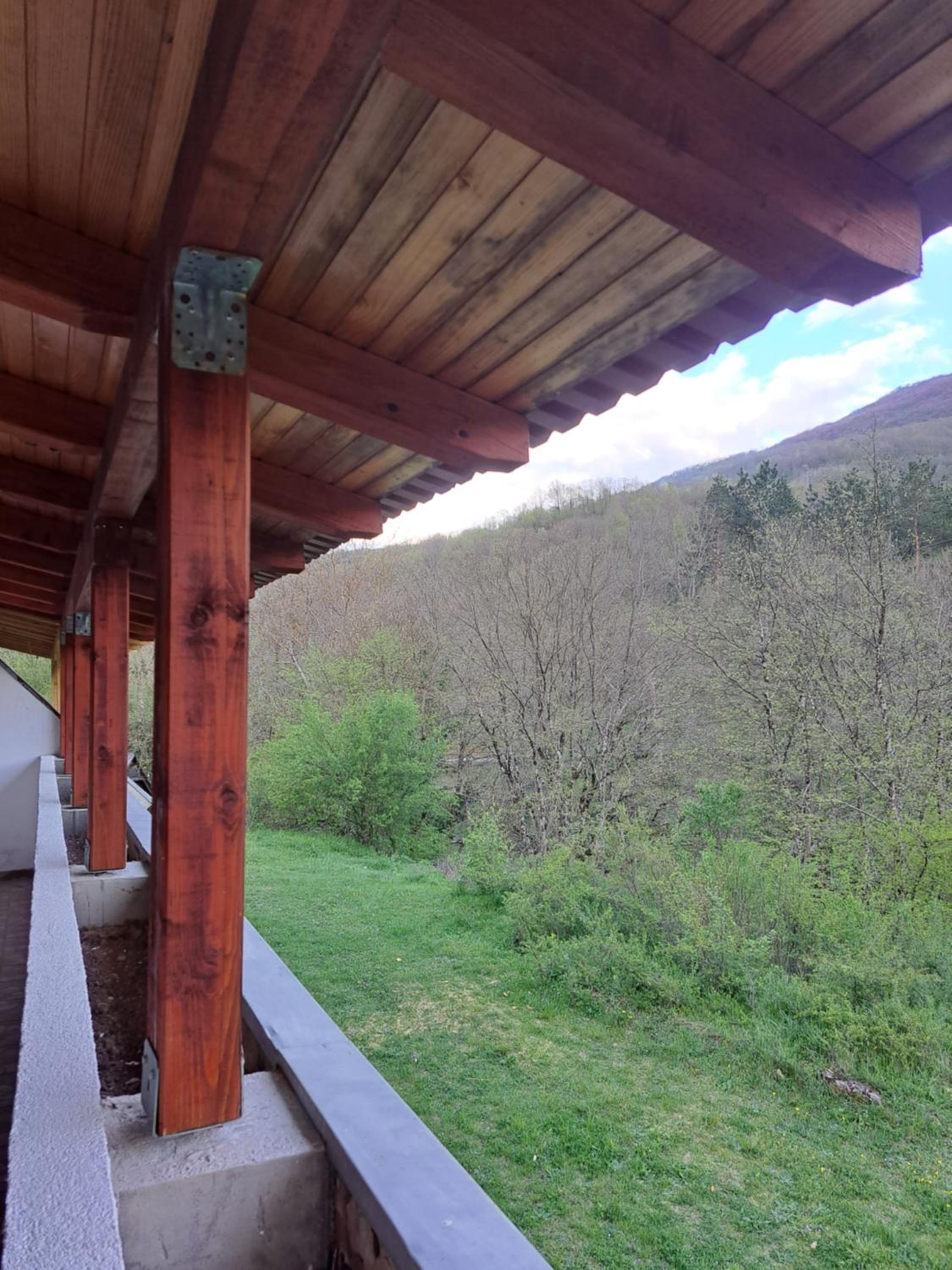 Tratinčica