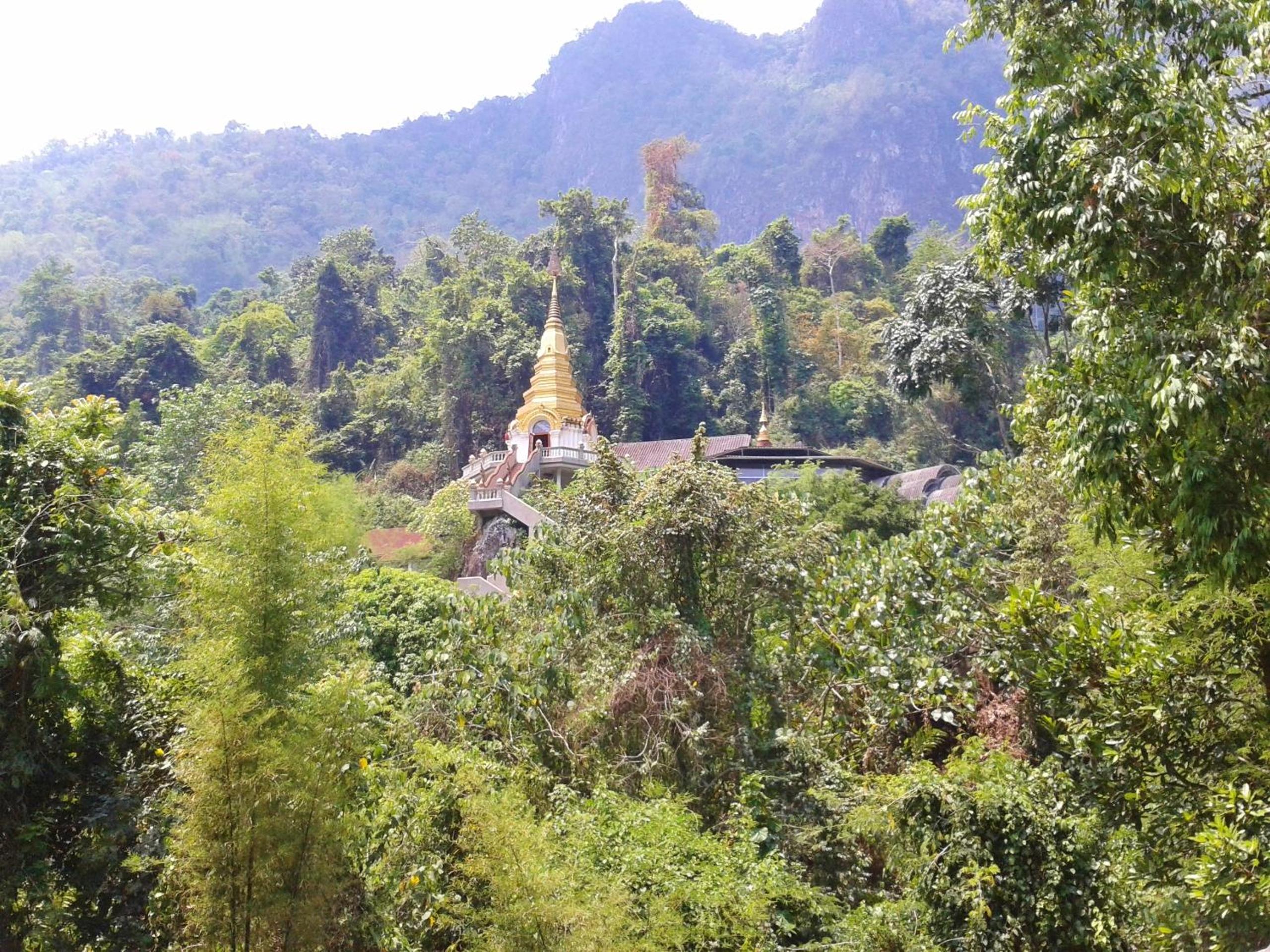 Huan Chiang Dao Resort