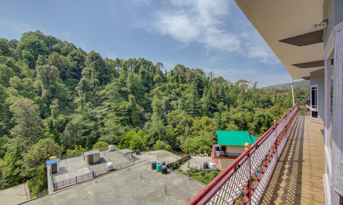 balcony