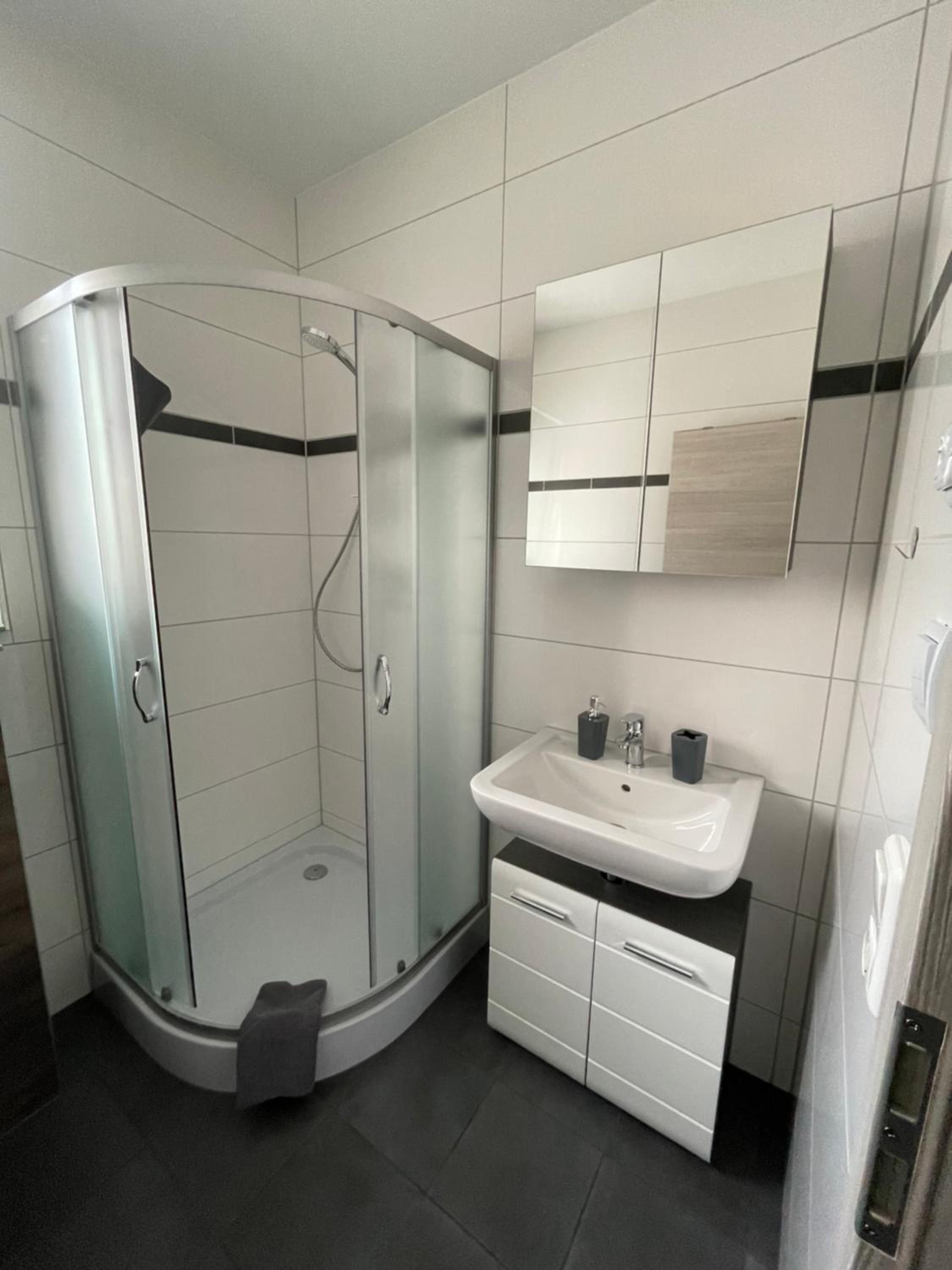 Lora Appartements