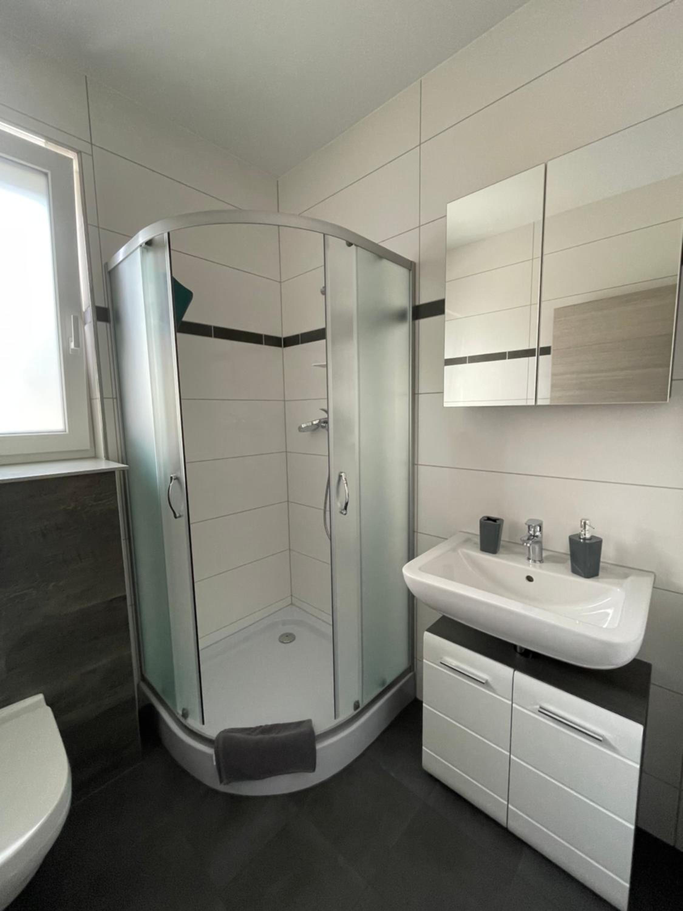 Lora Appartements