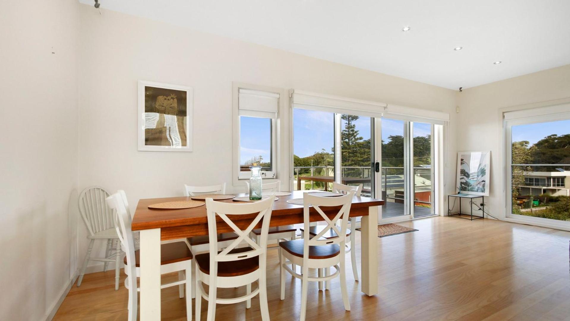 Mazza by the Sea - Beachside Family Escape