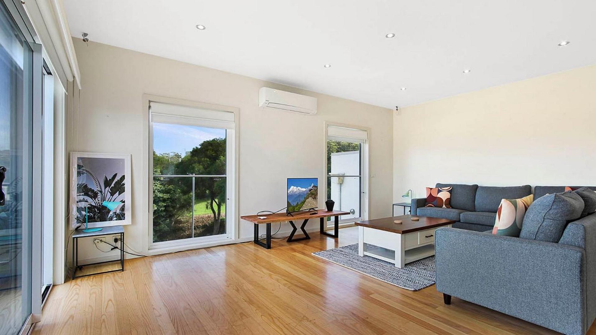 Mazza by the Sea - Beachside Family Escape